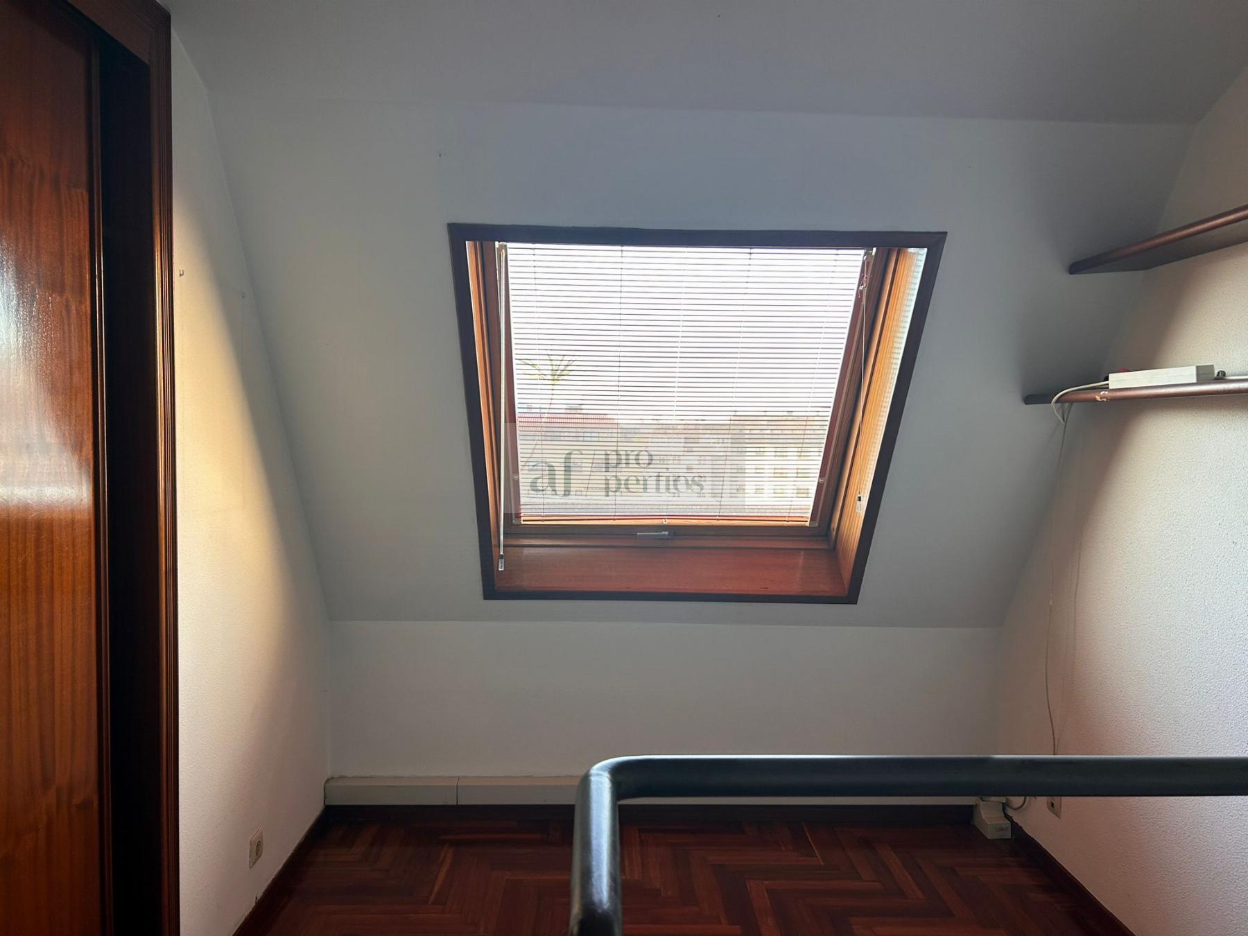 For rent of penthouse in Vigo