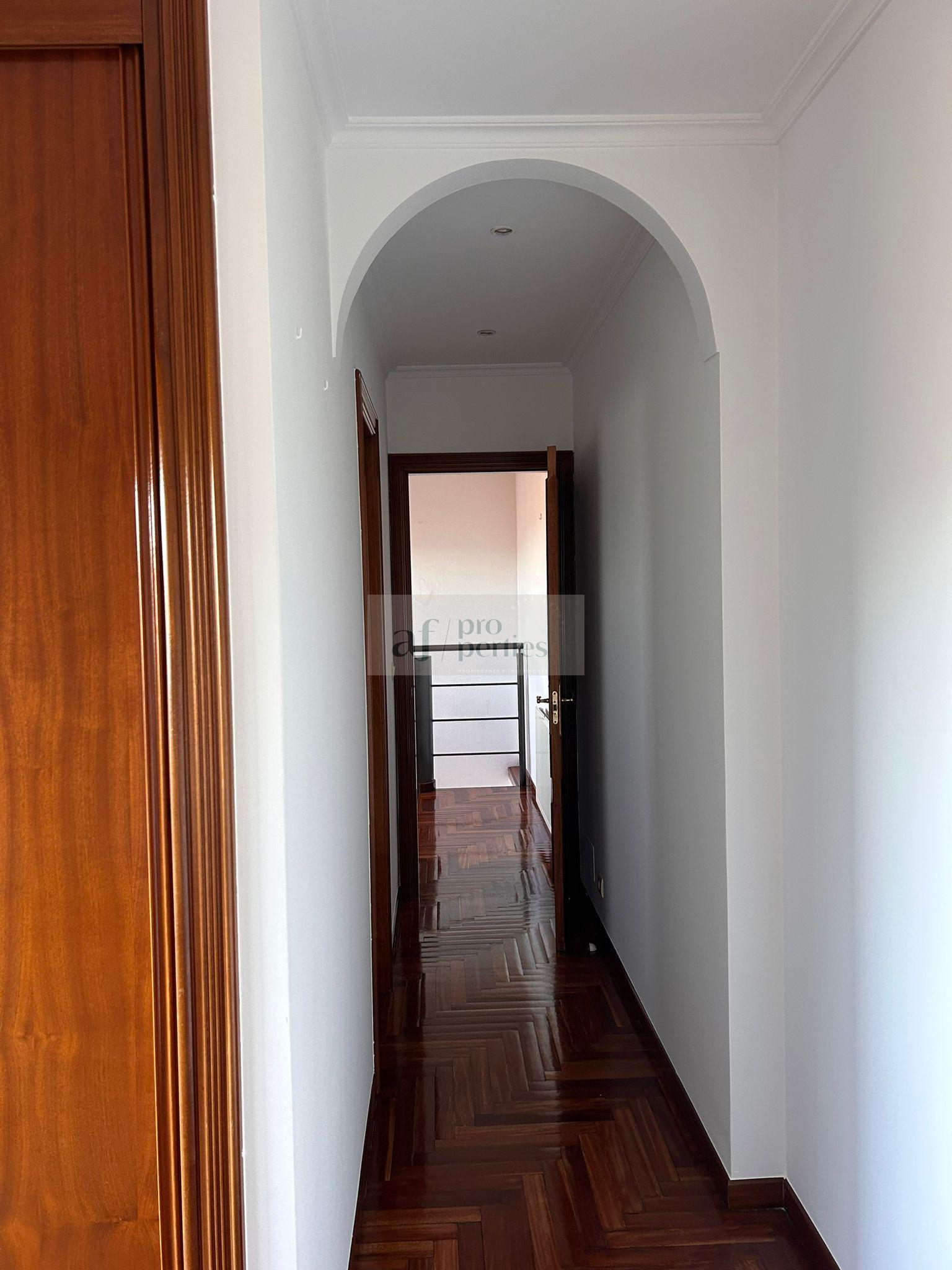 For rent of penthouse in Vigo