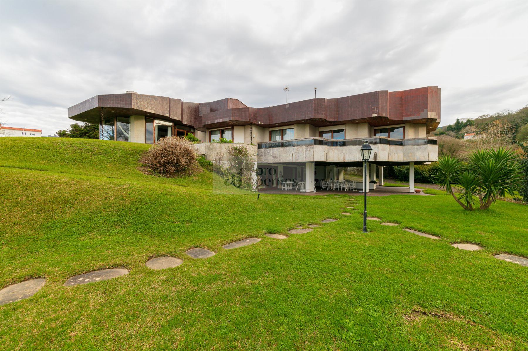 For sale of chalet in Vigo