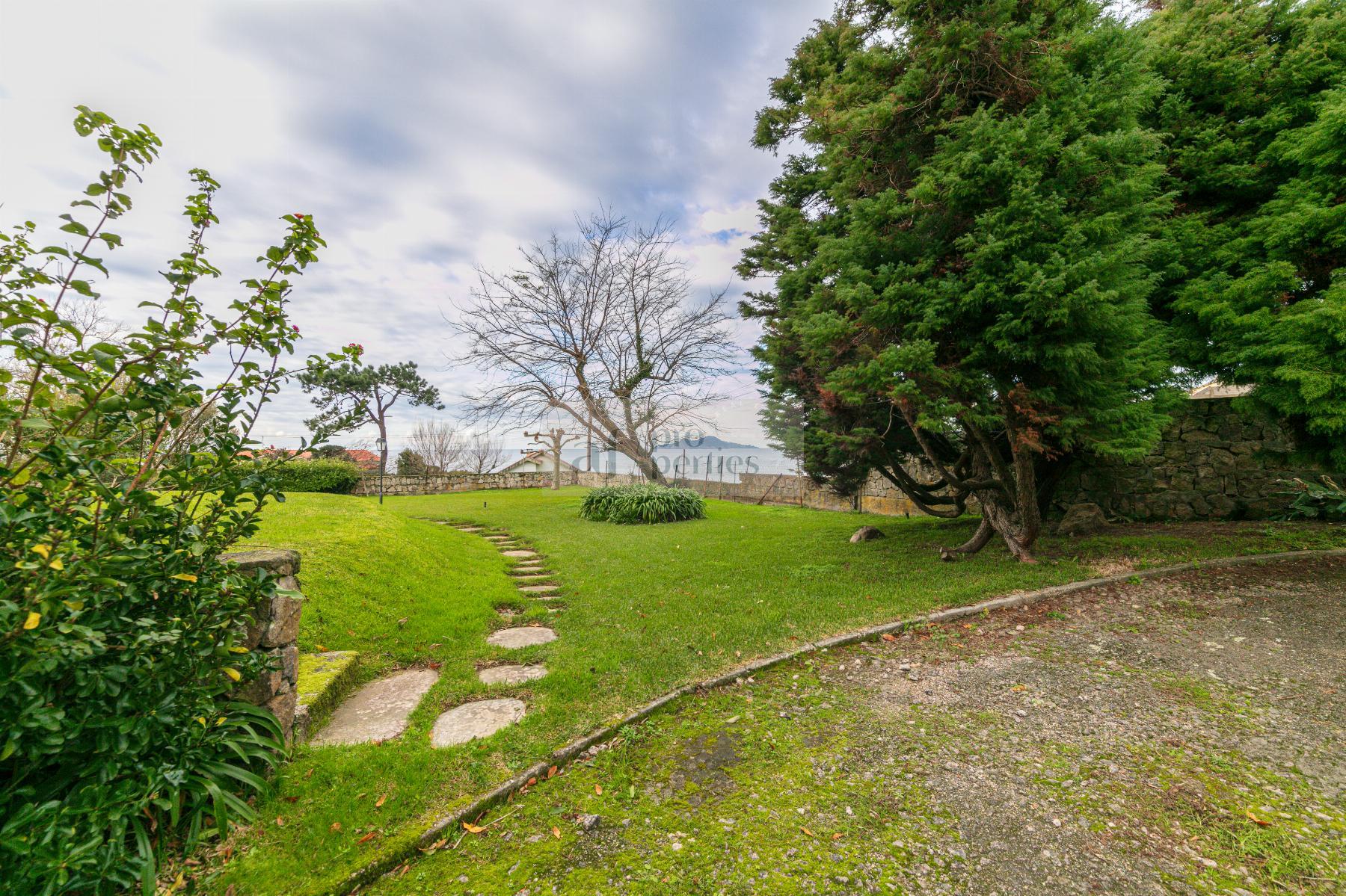 For sale of chalet in Vigo