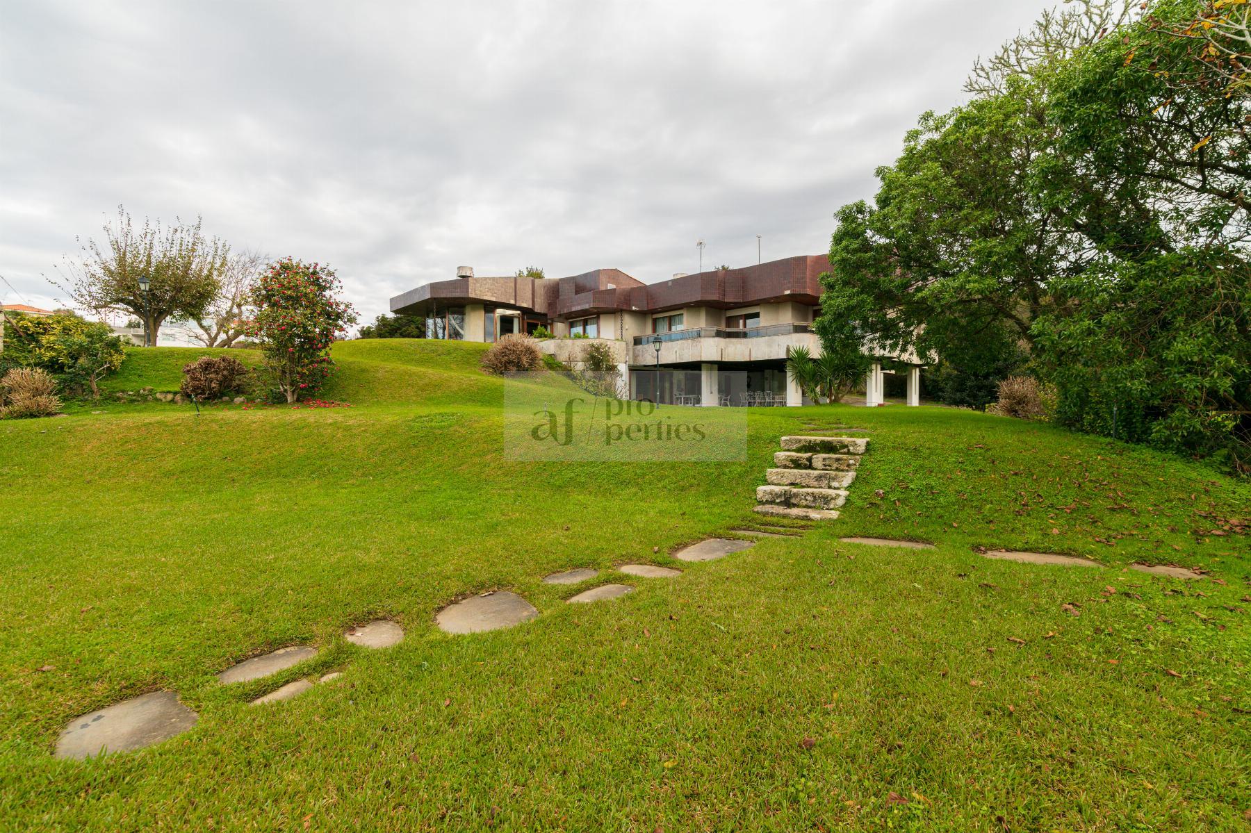For sale of chalet in Vigo