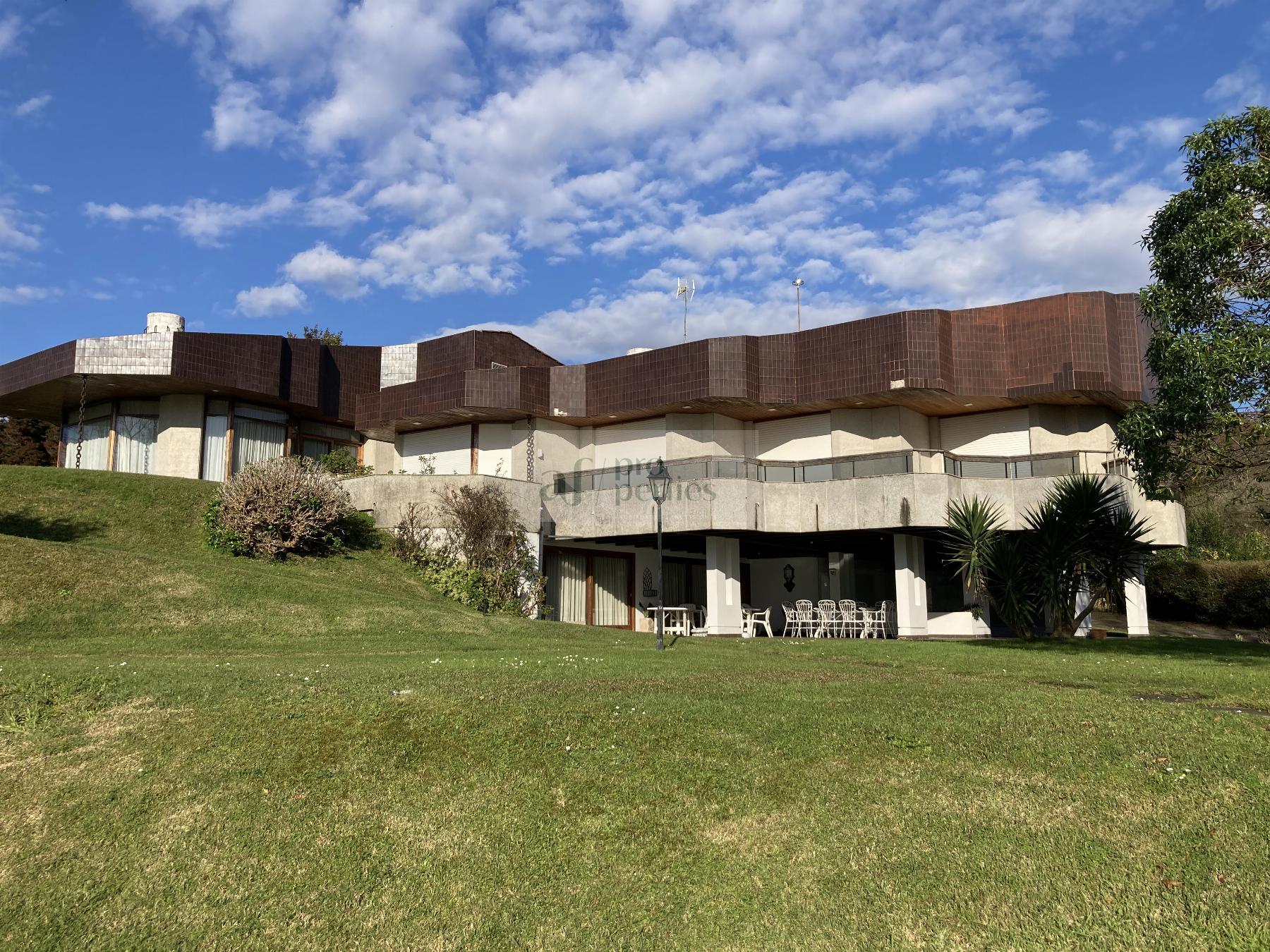 For sale of chalet in Vigo