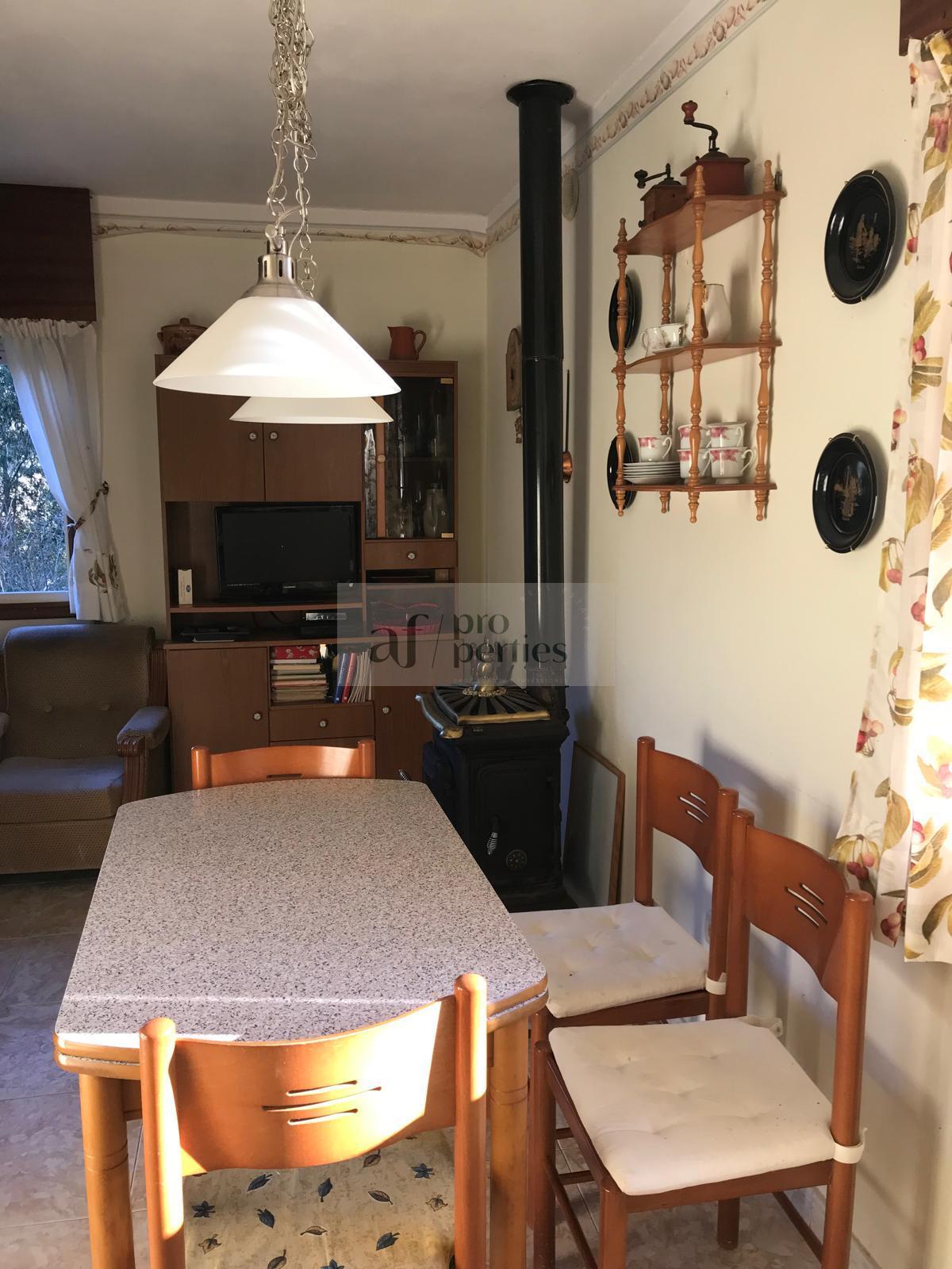 Venda de casa em Covelo