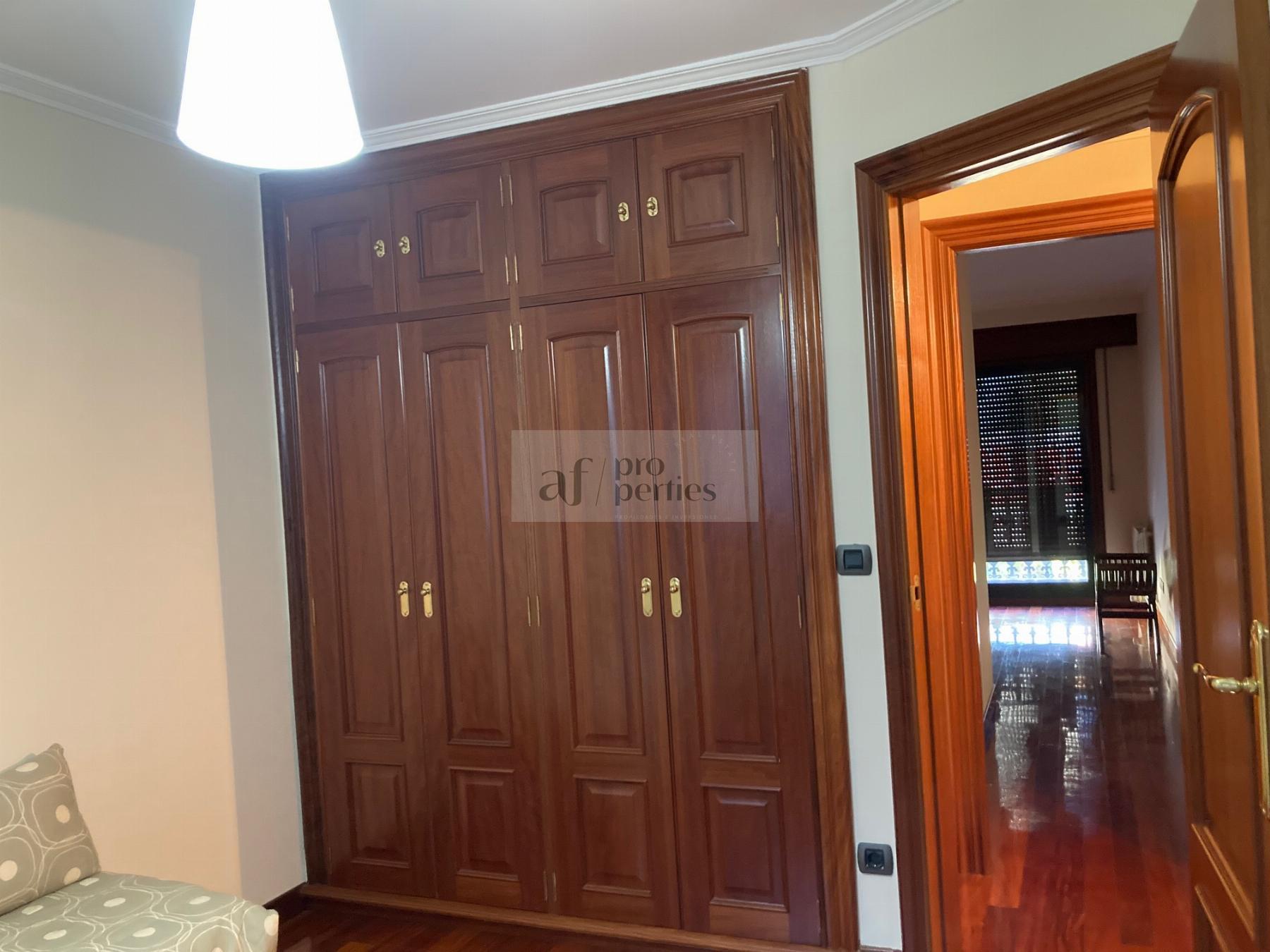 Miete von appartement in
 Vigo