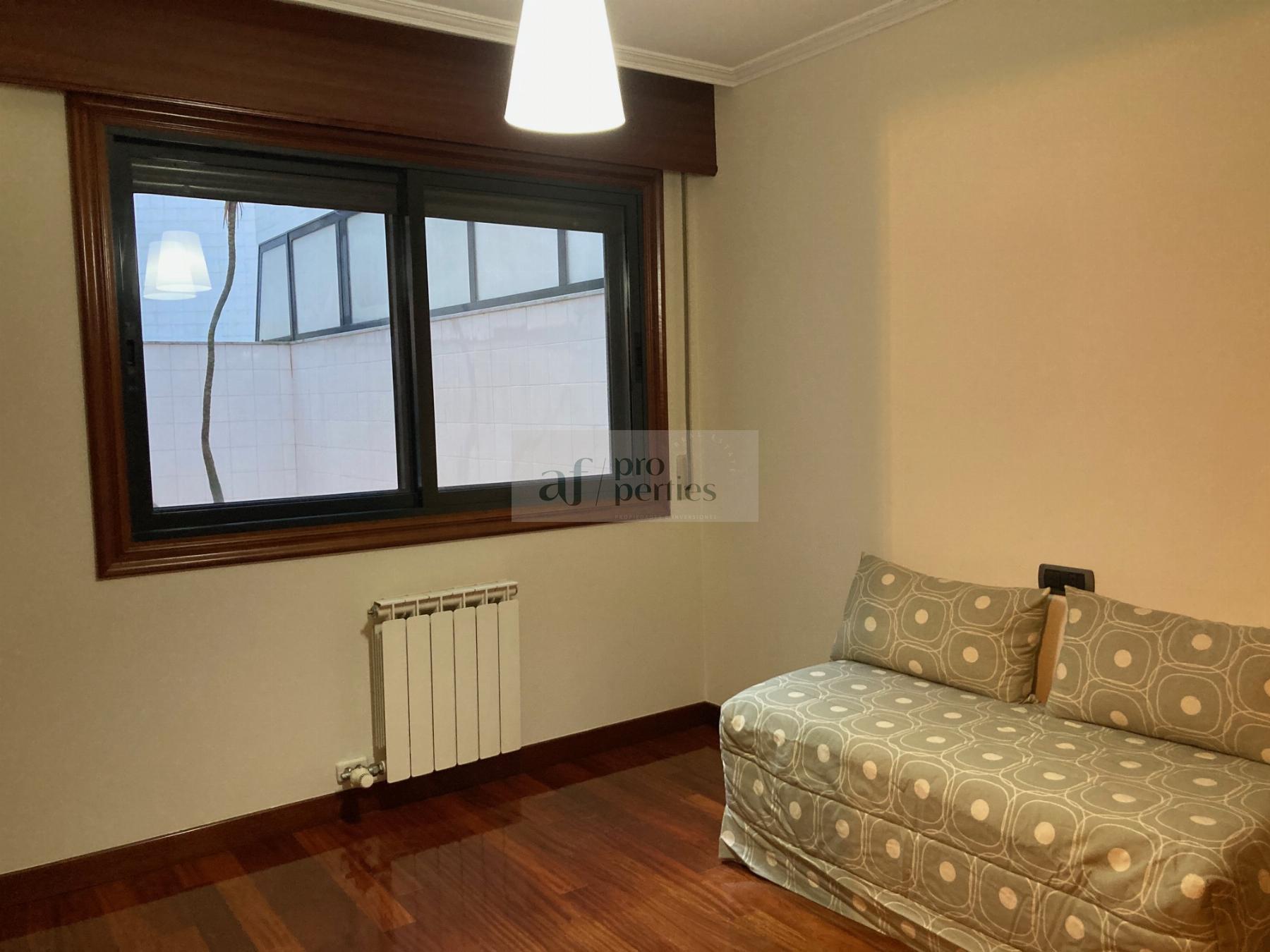 Miete von appartement in
 Vigo