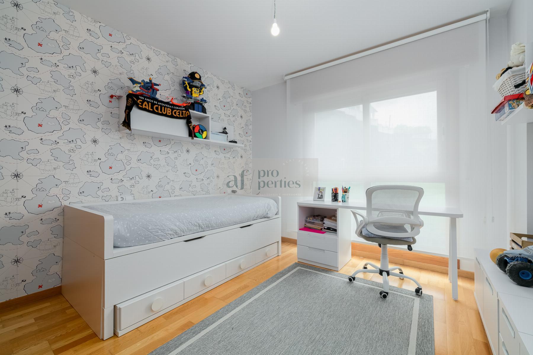 For sale of chalet in Vigo