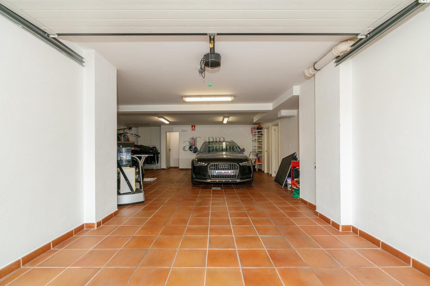 For sale of chalet in Vigo