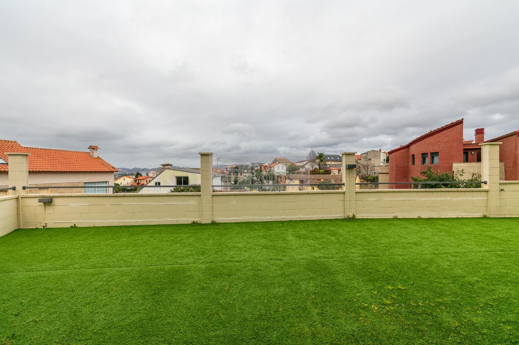 For sale of chalet in Vigo