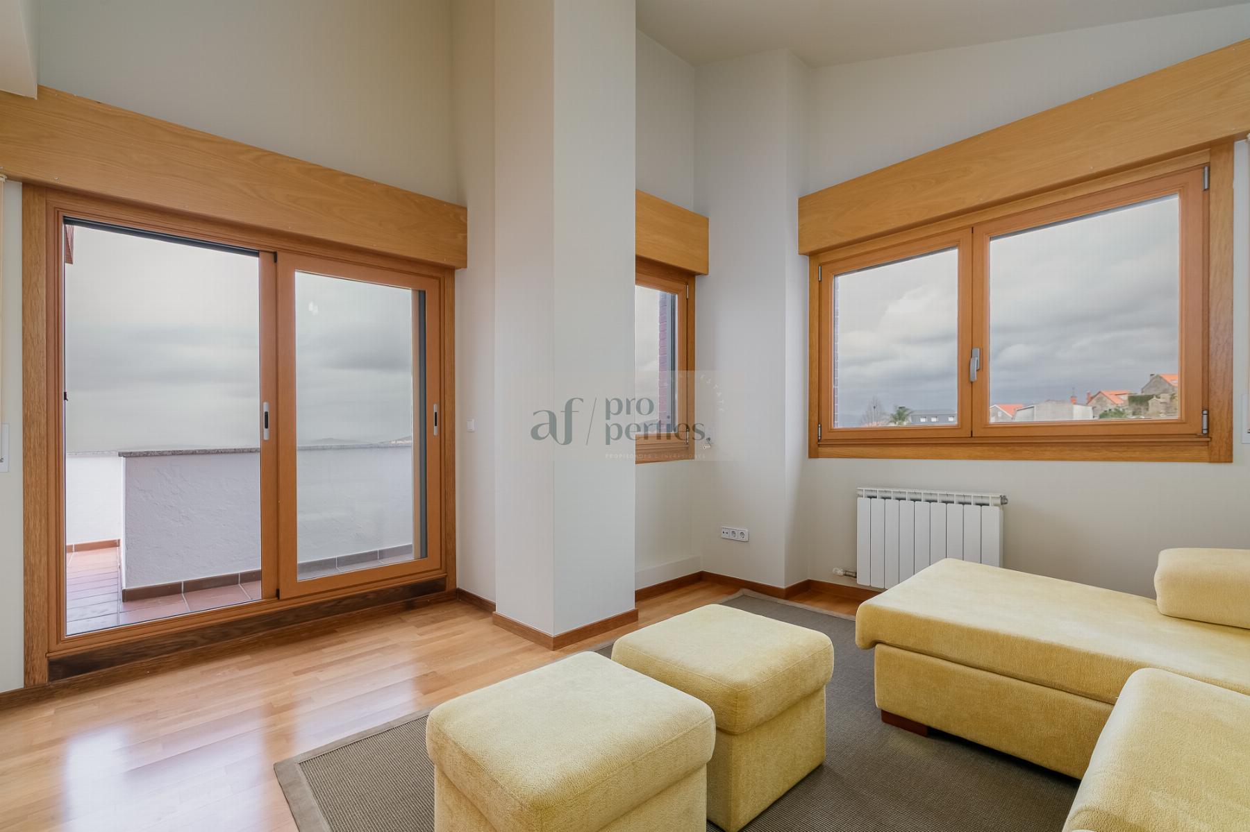 For sale of chalet in Vigo