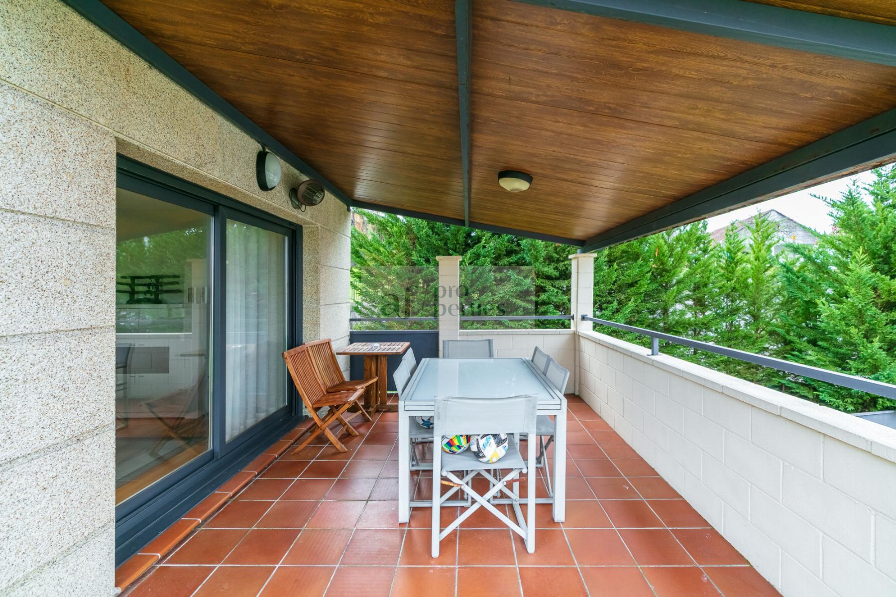 For sale of chalet in Vigo