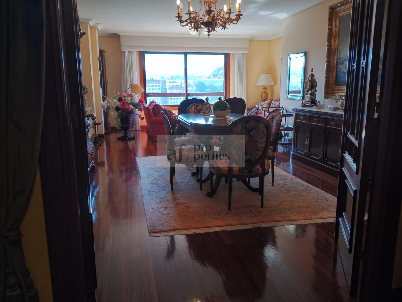 For sale of flat in Vigo