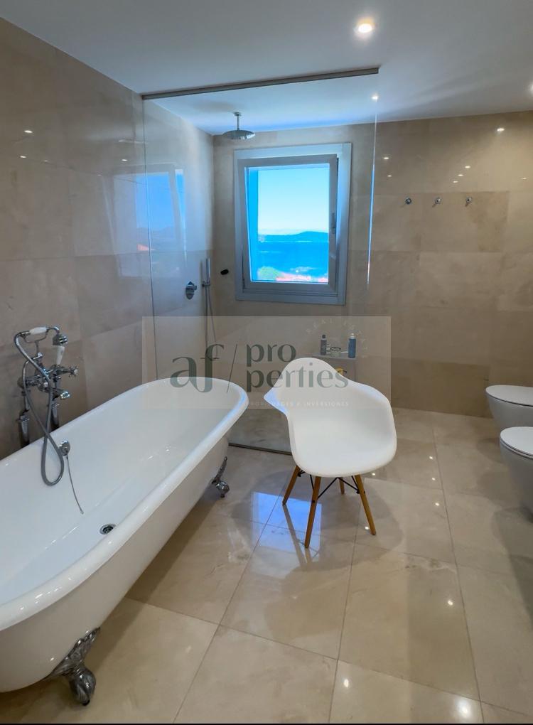 For rent of chalet in Vigo