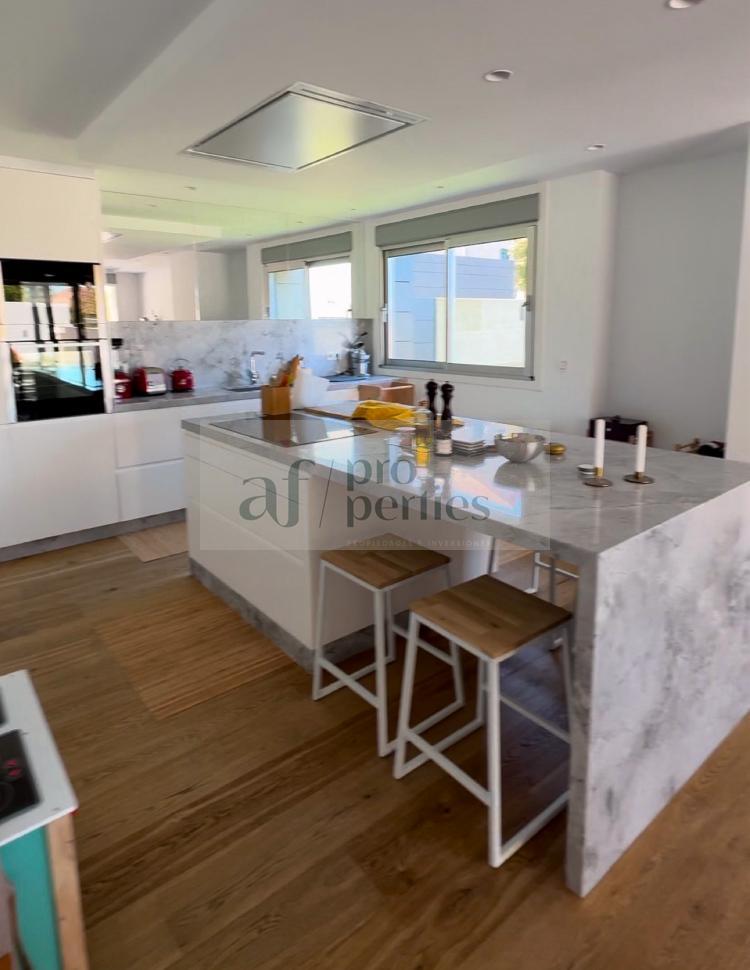 For rent of chalet in Vigo