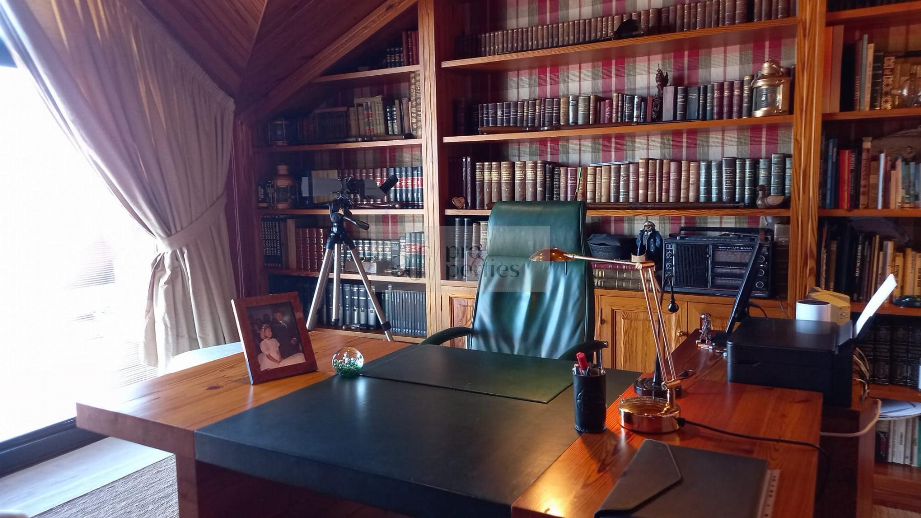 Zu verkaufen von chalet in
 Nigrán
