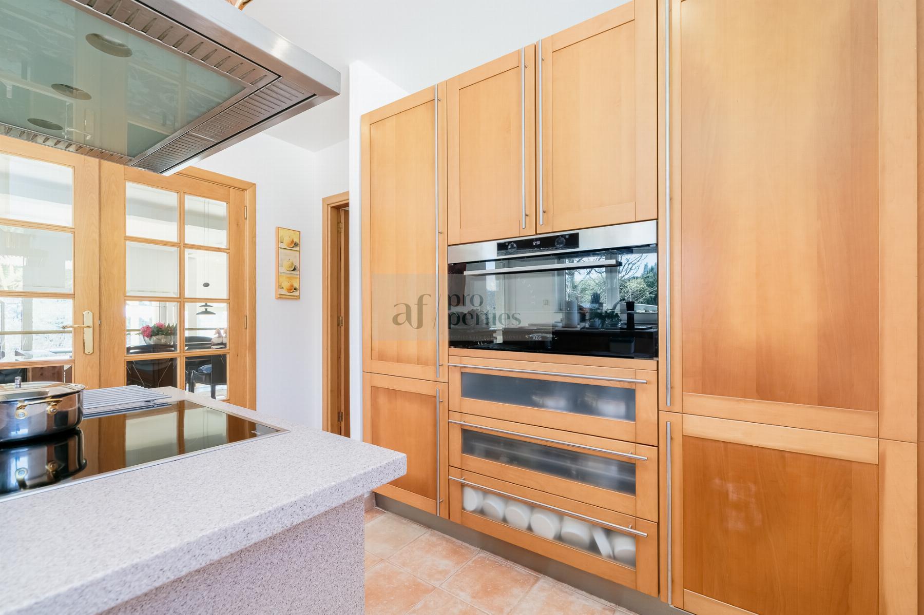 For sale of chalet in Cangas