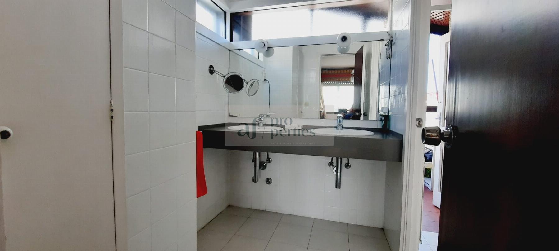 For sale of flat in Vigo