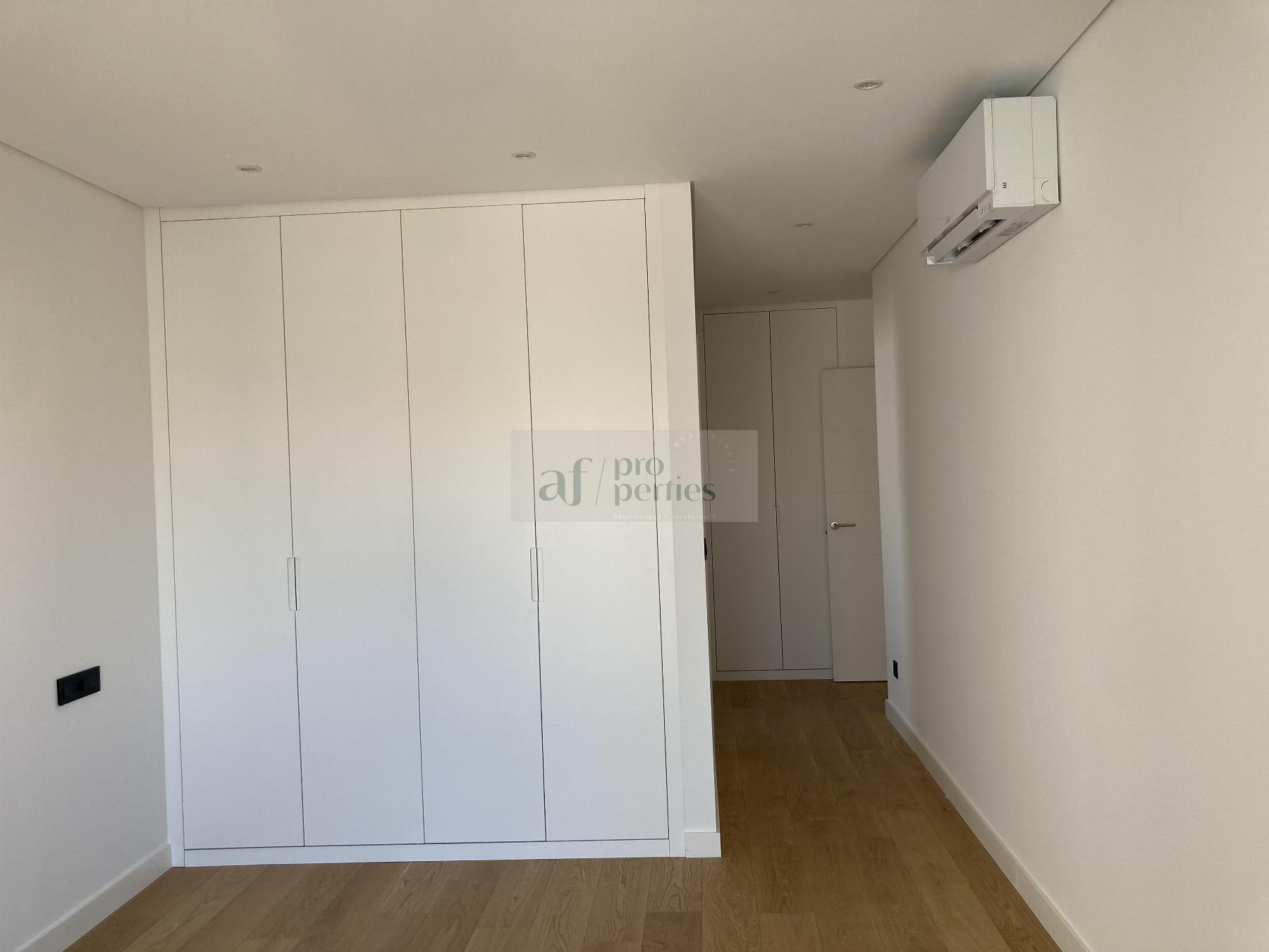 For sale of penthouse in Vigo