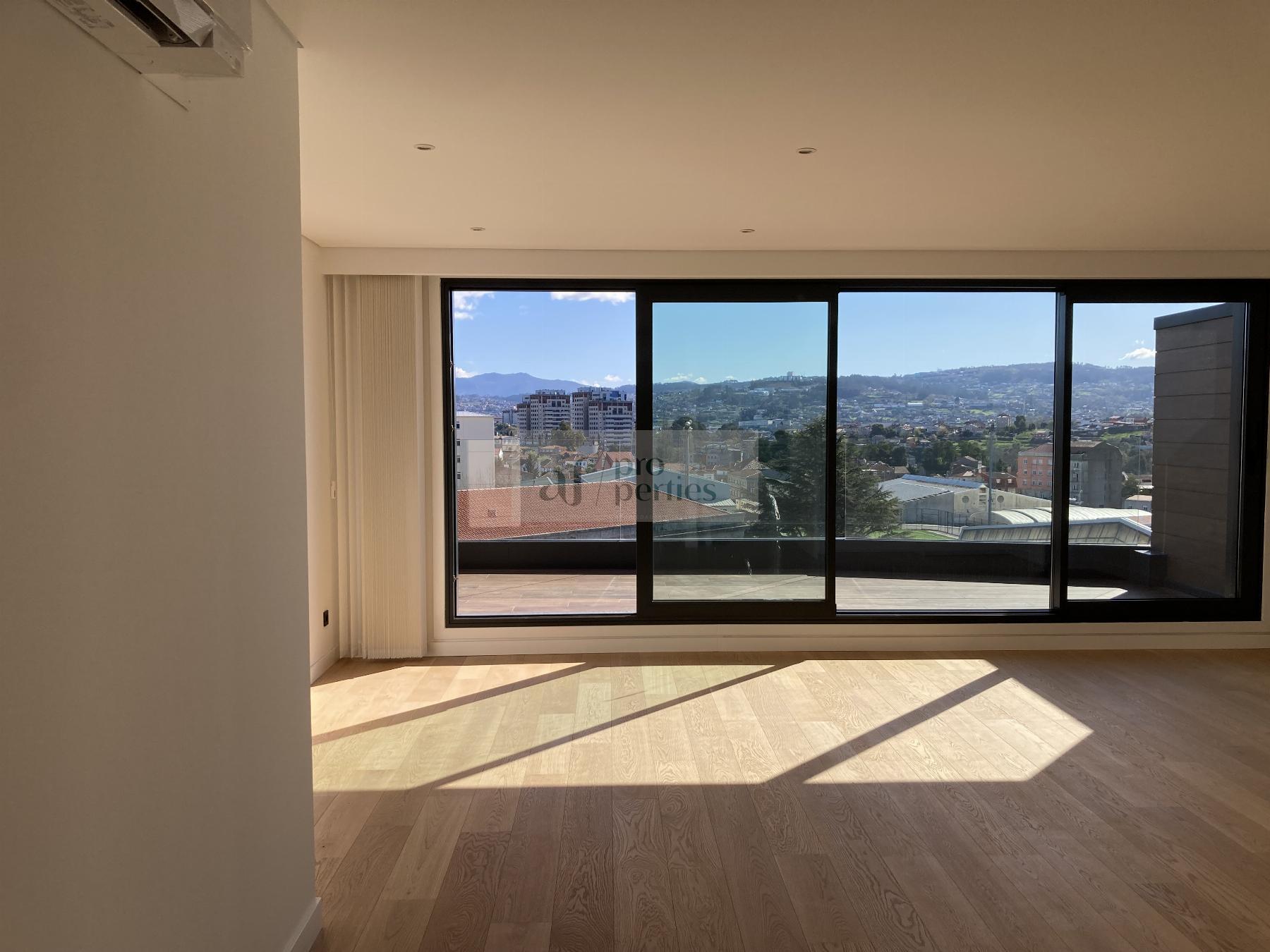 For sale of penthouse in Vigo