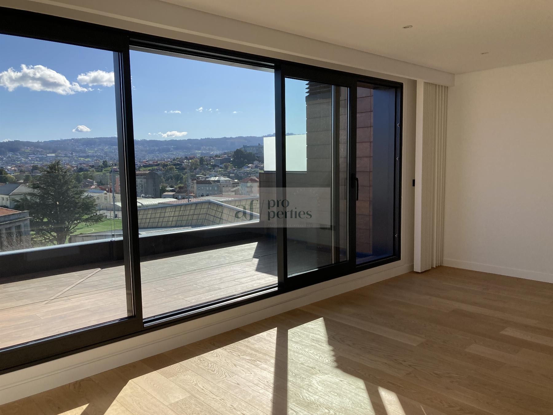 For sale of penthouse in Vigo
