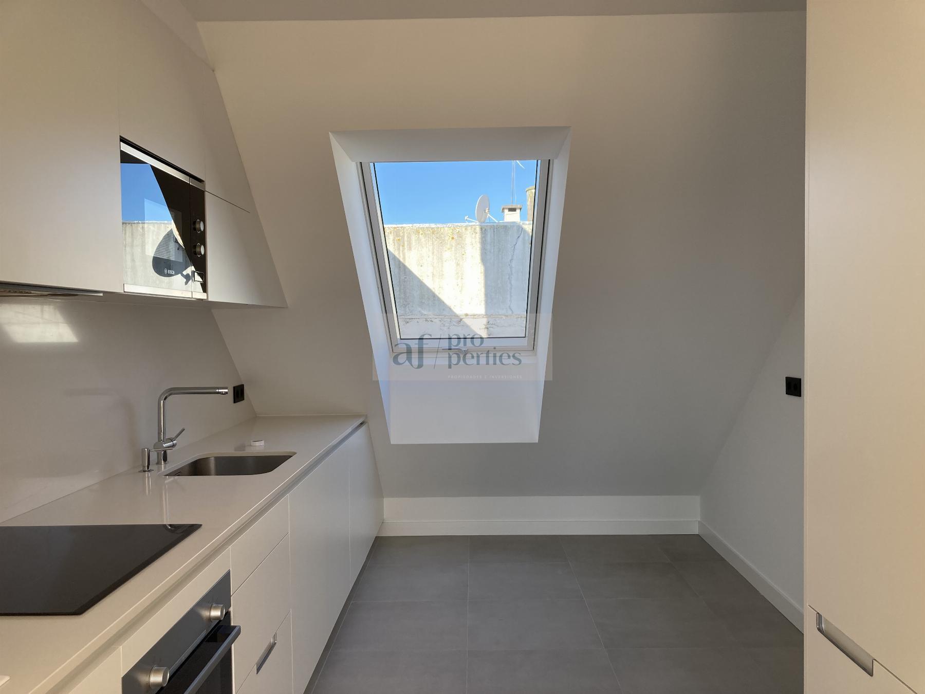 For sale of penthouse in Vigo