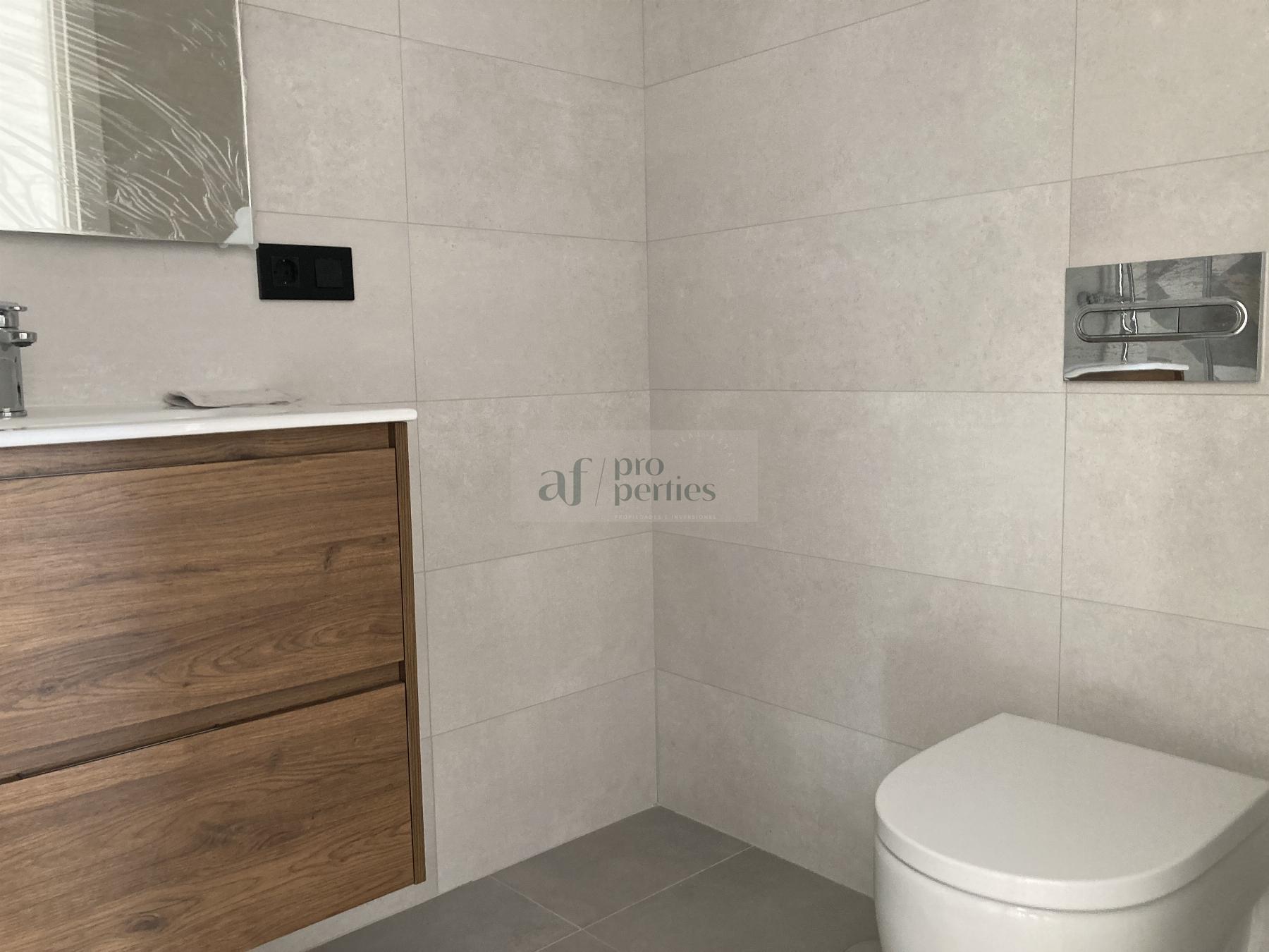 For sale of penthouse in Vigo