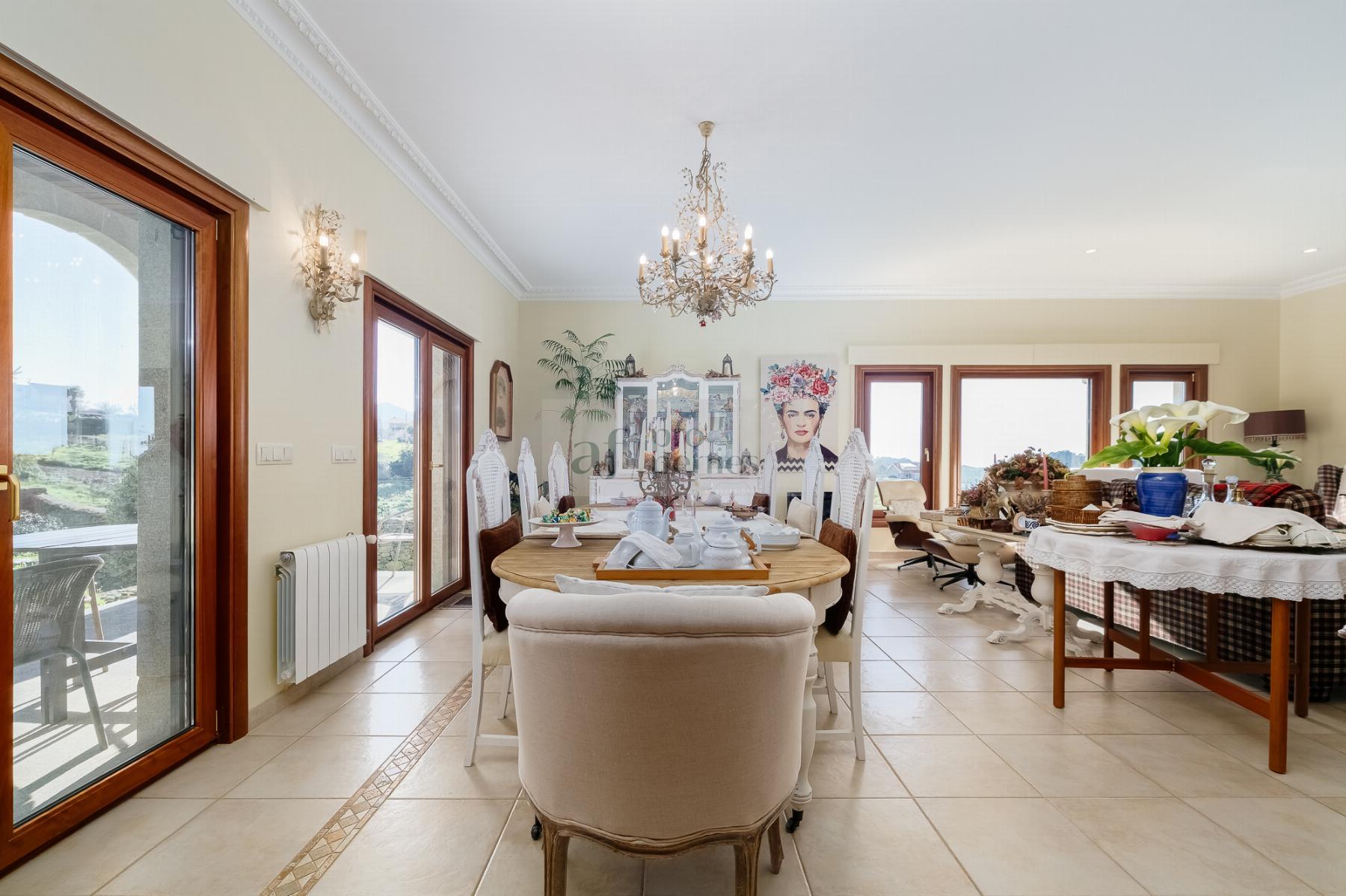 Zu verkaufen von chalet in
 Vigo