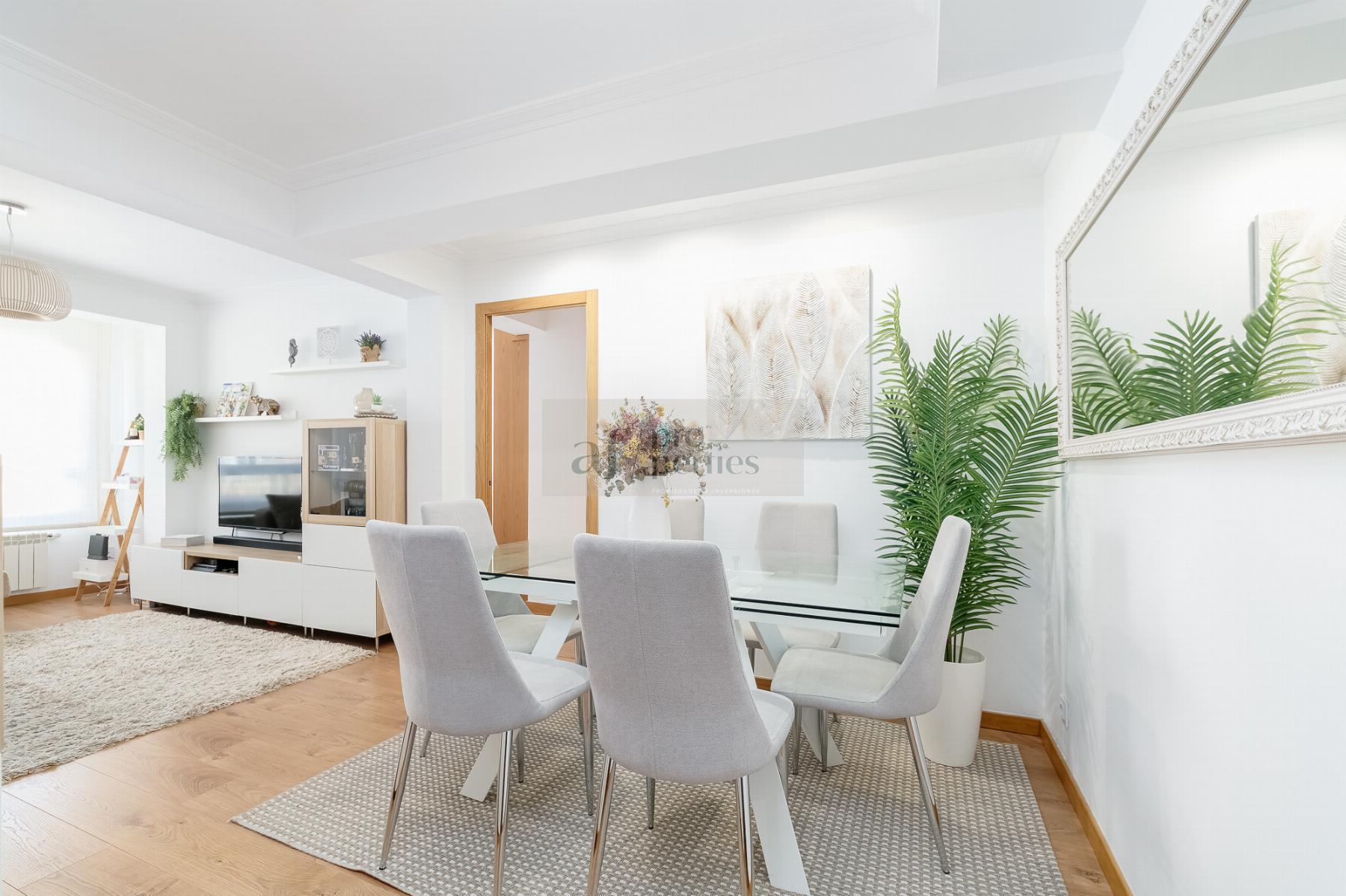 For sale of flat in Vigo