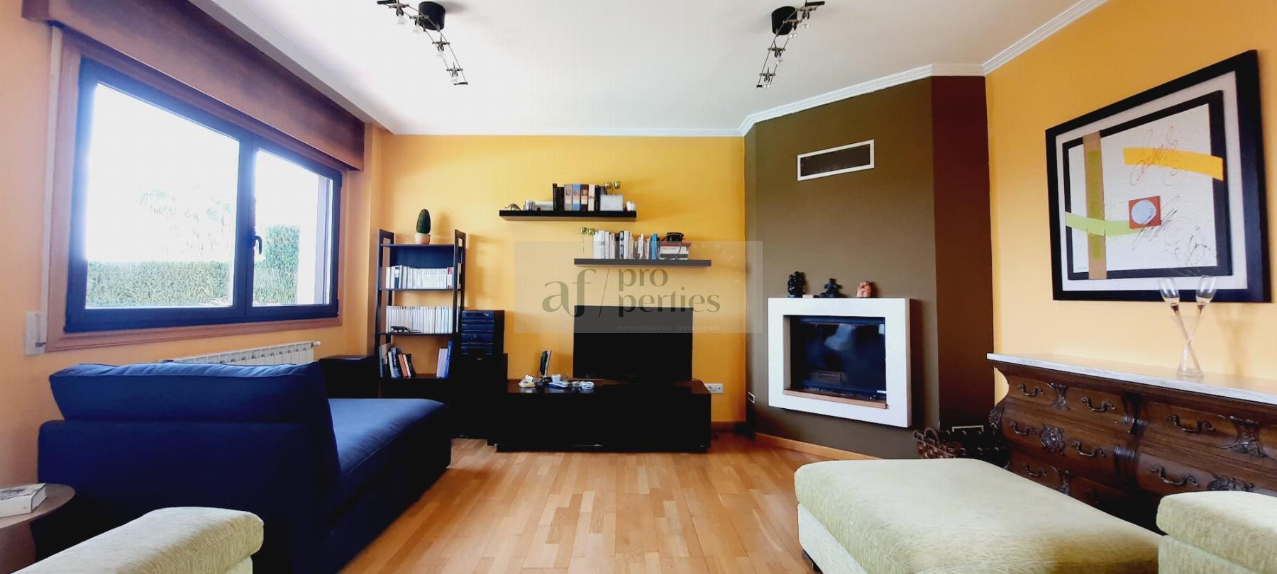 For sale of chalet in Tui
