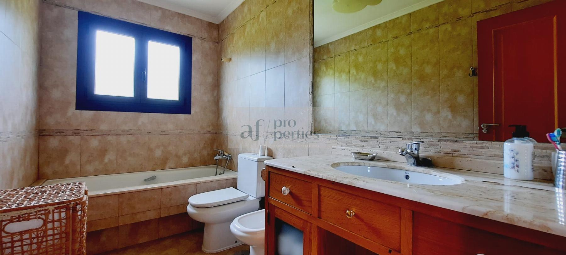 For sale of chalet in Tui