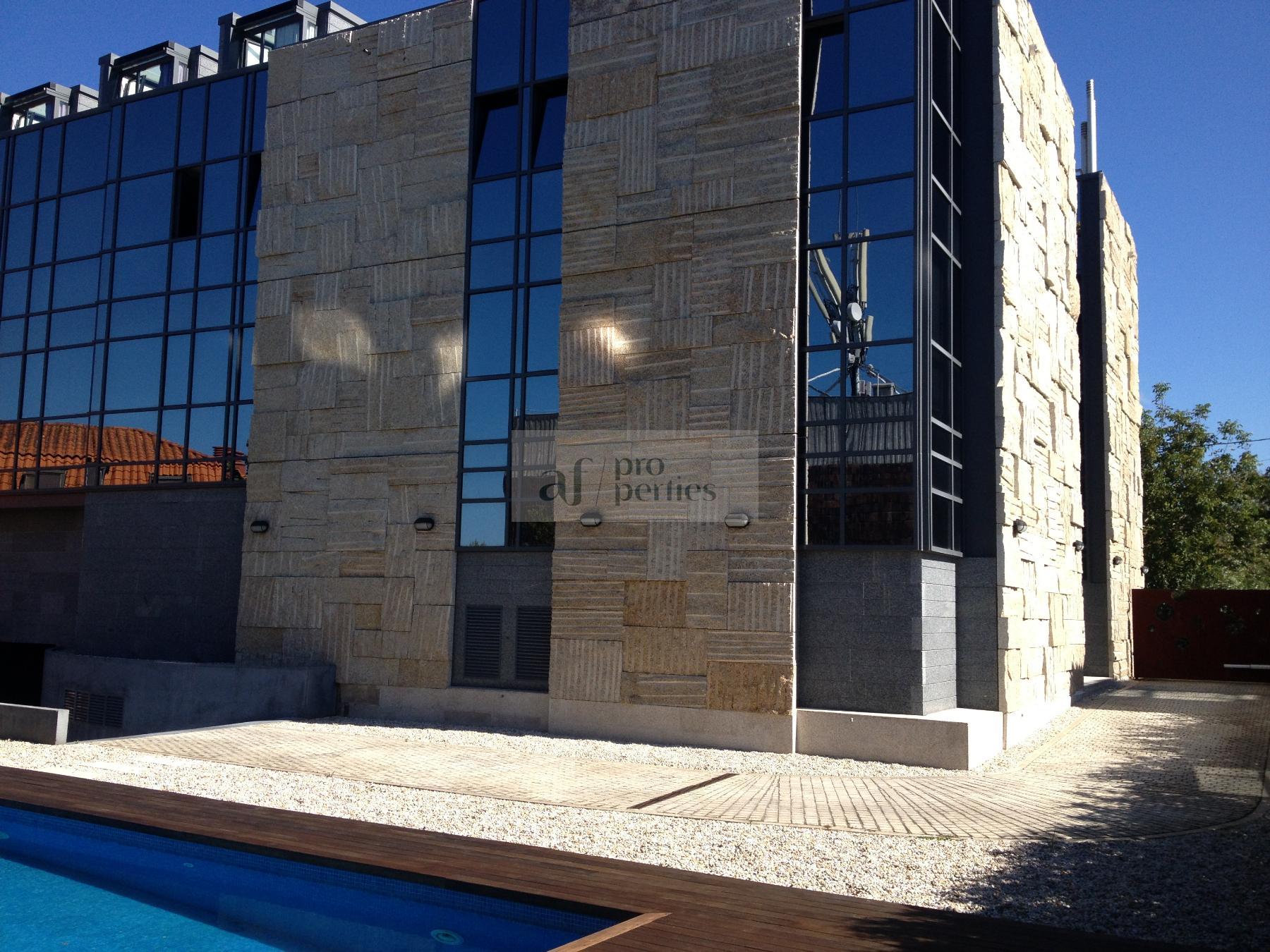 For sale of apartment in Nigrán