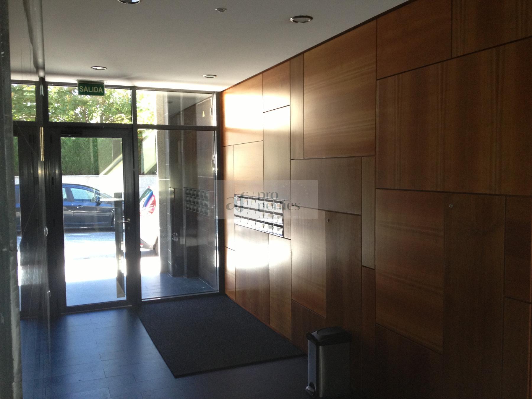 For sale of apartment in Nigrán