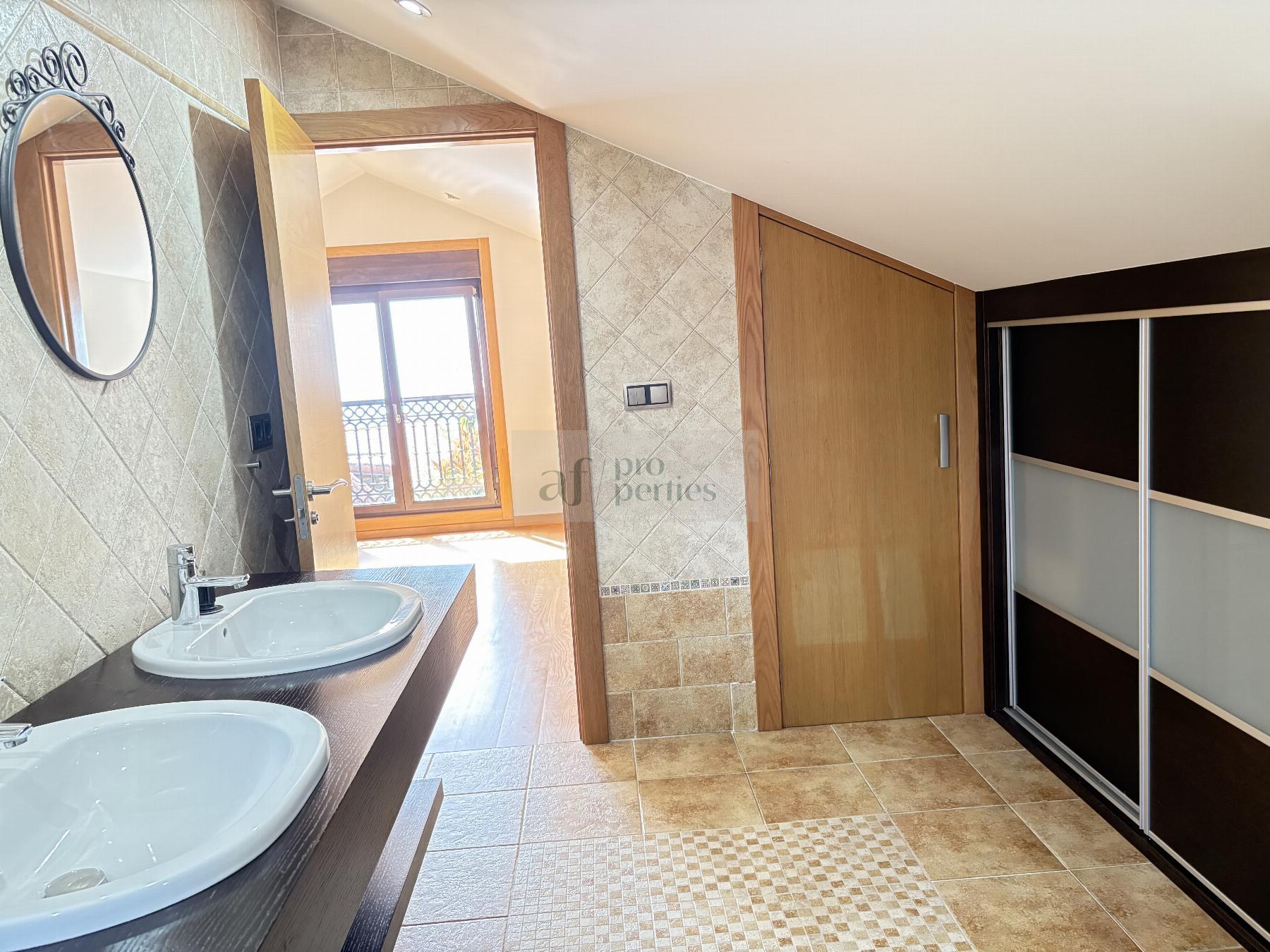 Venta de chalet en Vigo