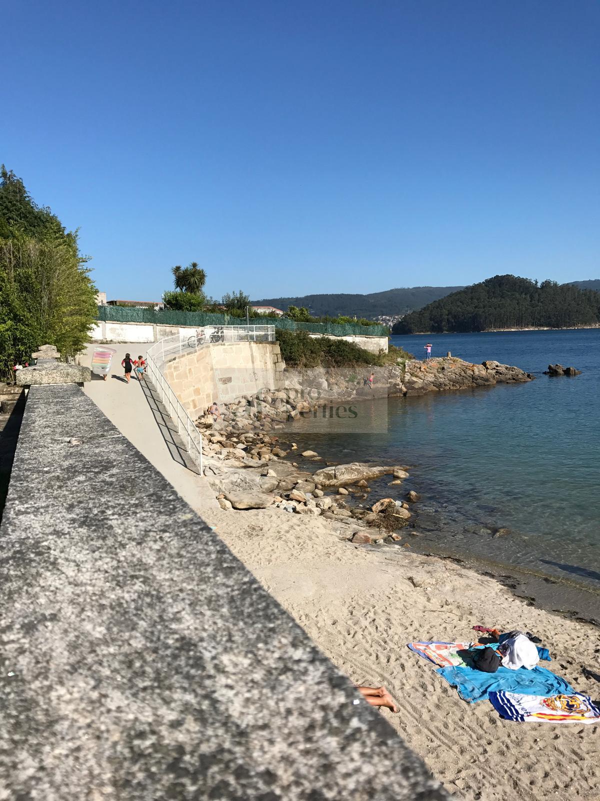 Venta de casa en Combarro