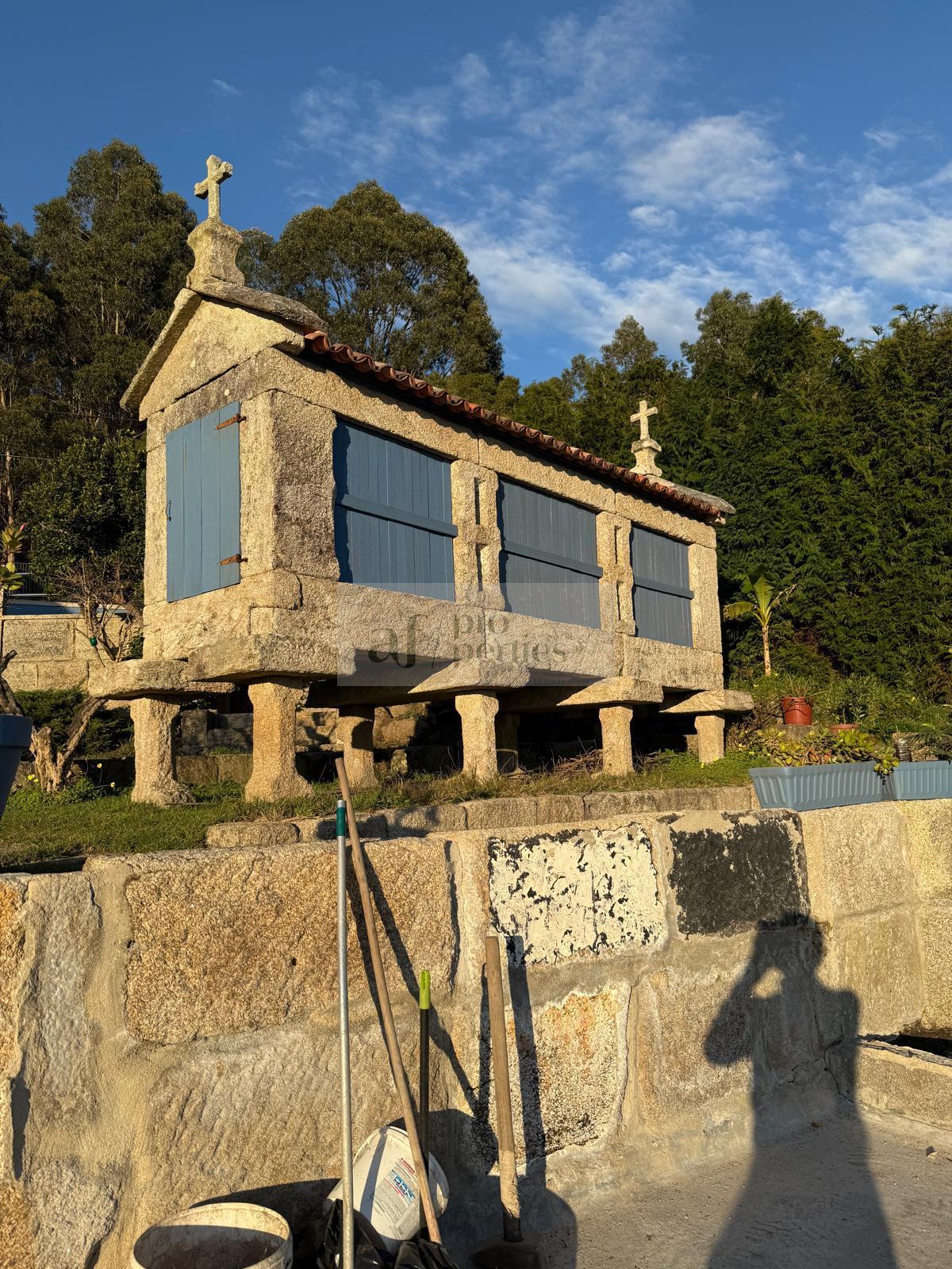 Venta de casa en Combarro