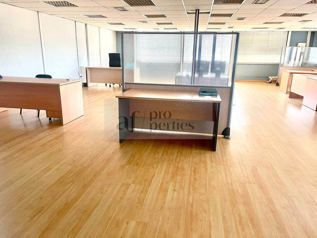 For rent of office in Vigo