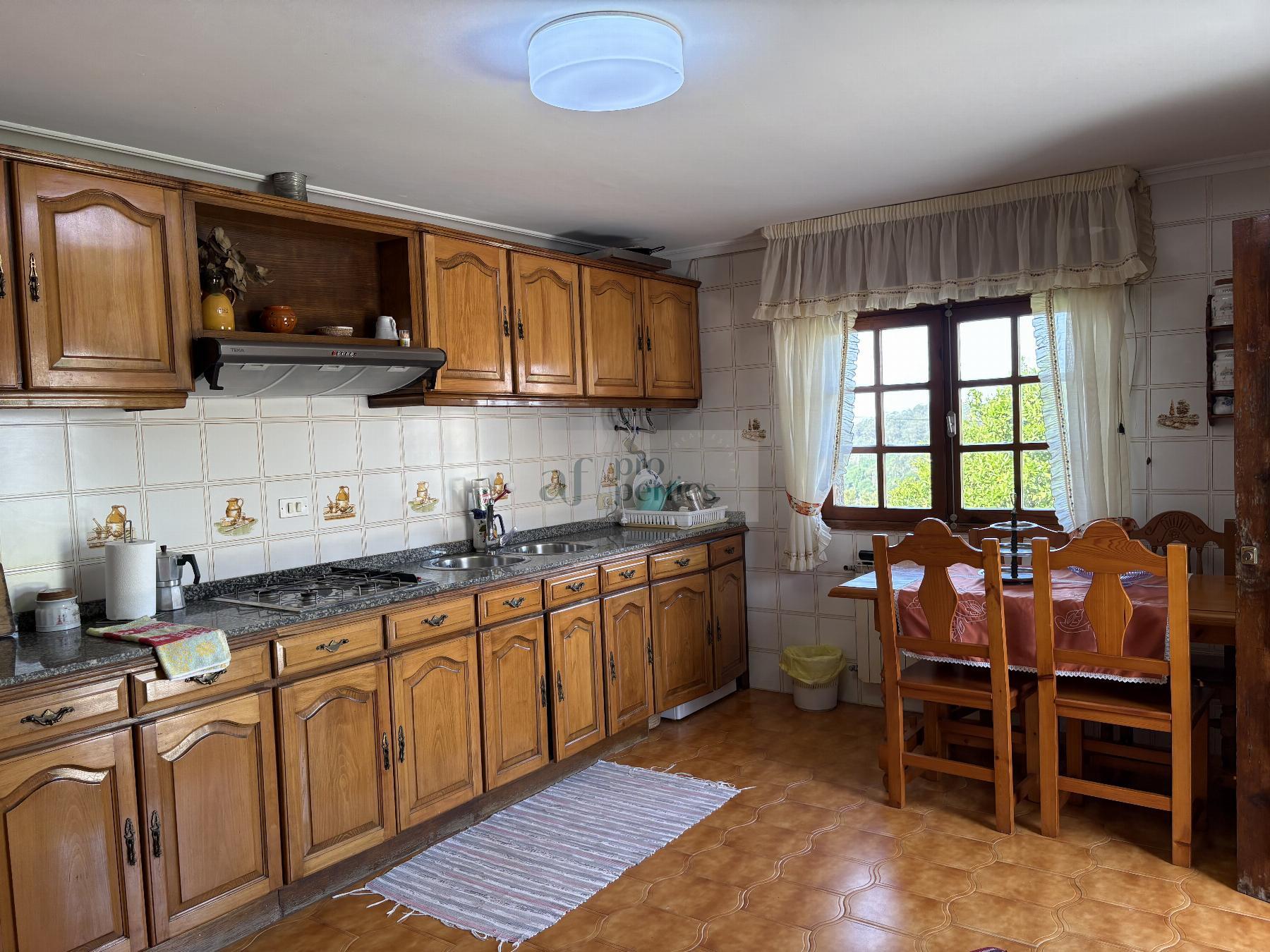 Venta de casa en Bueu