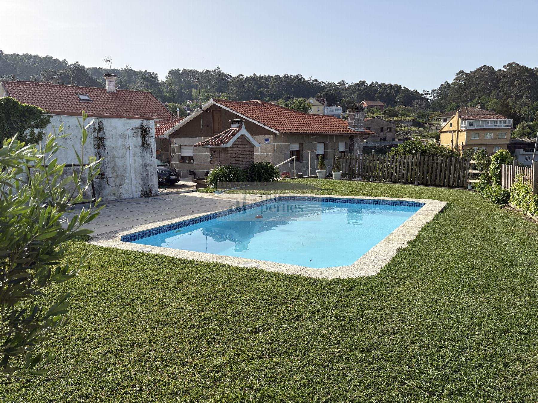 Venta de casa en Bueu