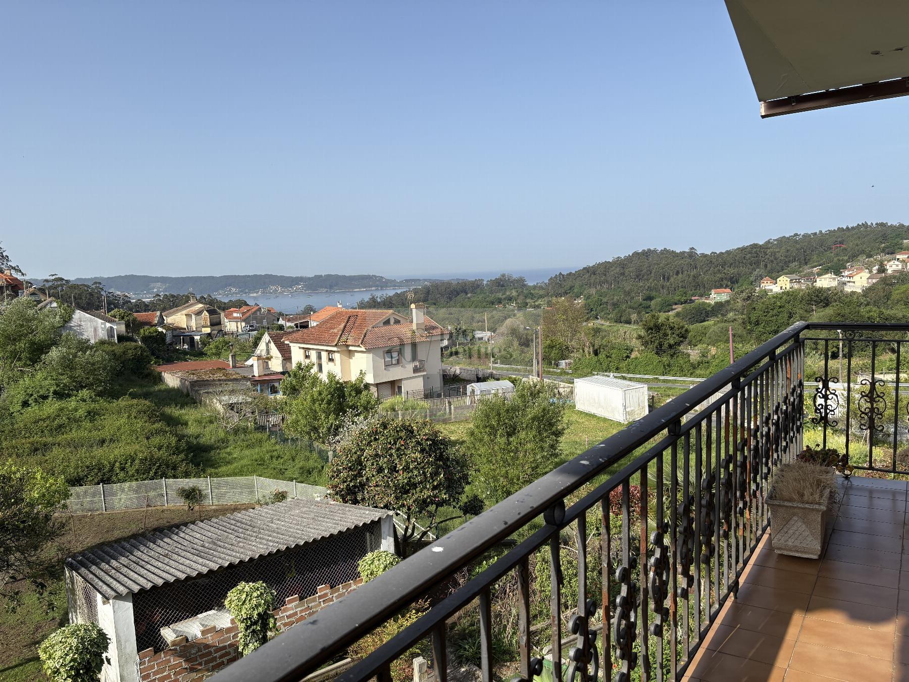 Venta de casa en Bueu