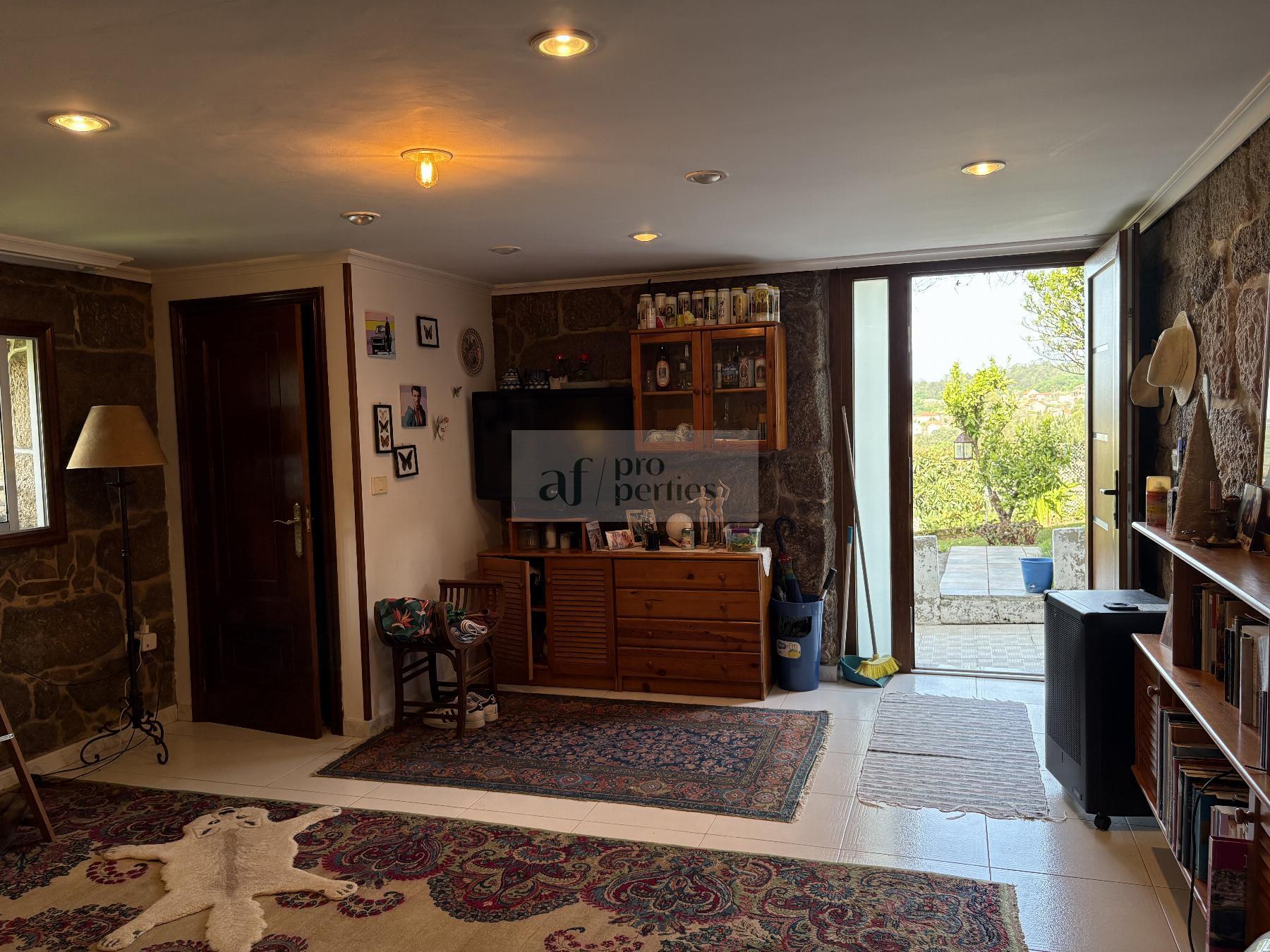 Venta de casa en Bueu