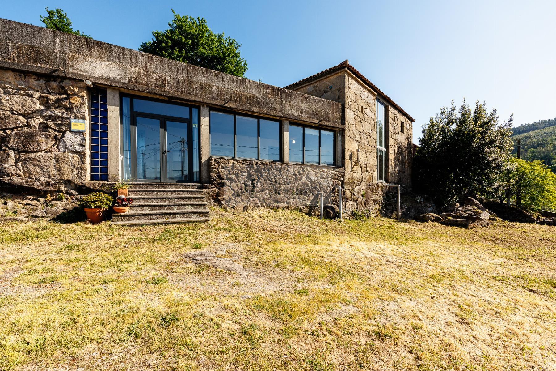 Venta de casa en Cotobade