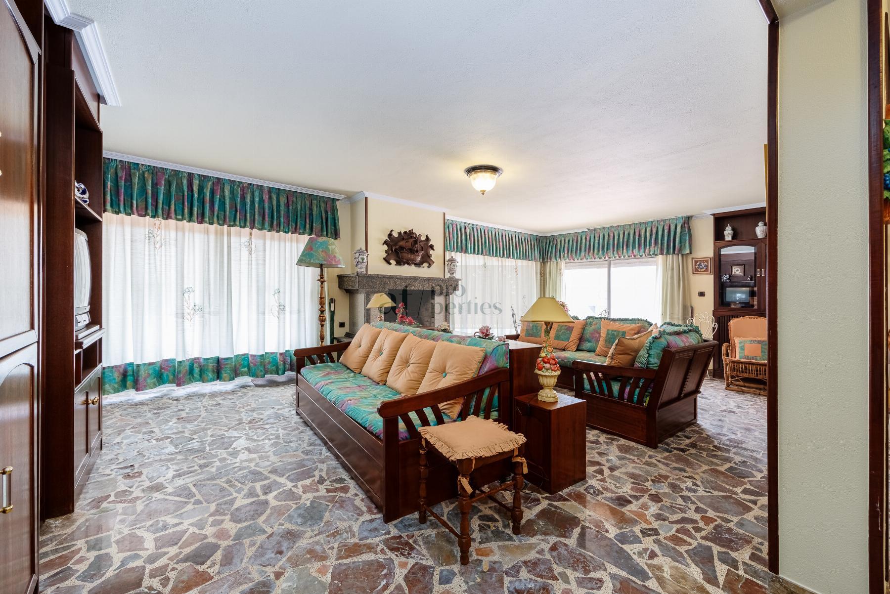 Venta de chalet en A Guarda