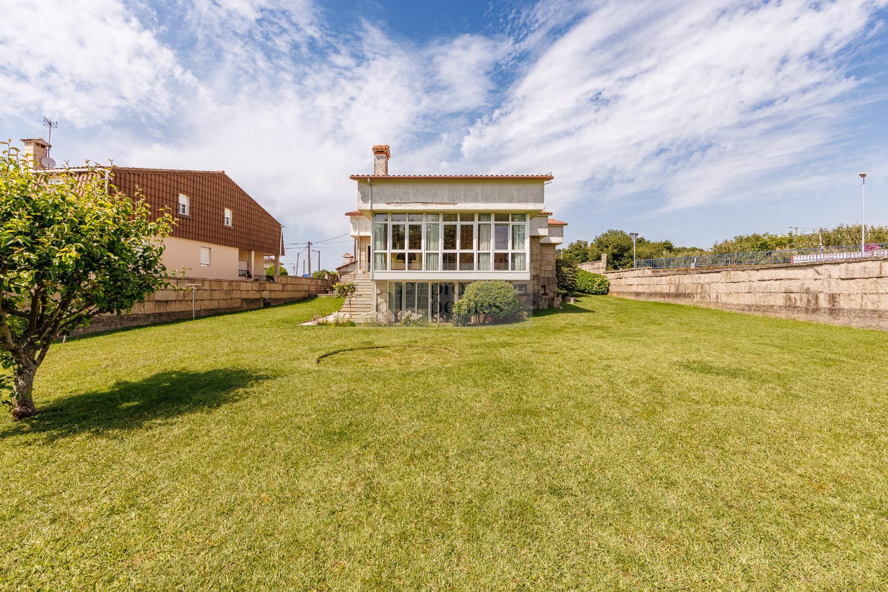 Venta de casa en Nigrán