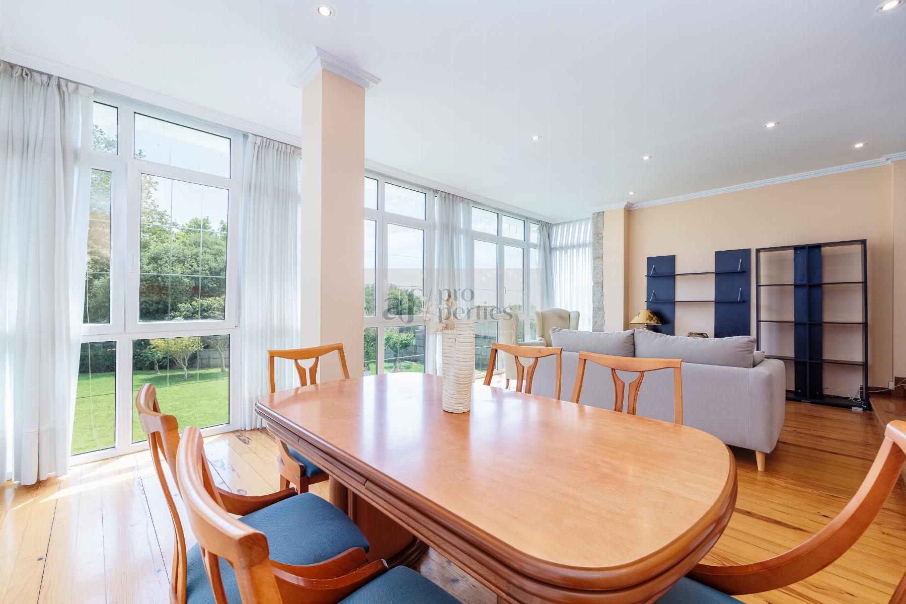 Venta de casa en Nigrán