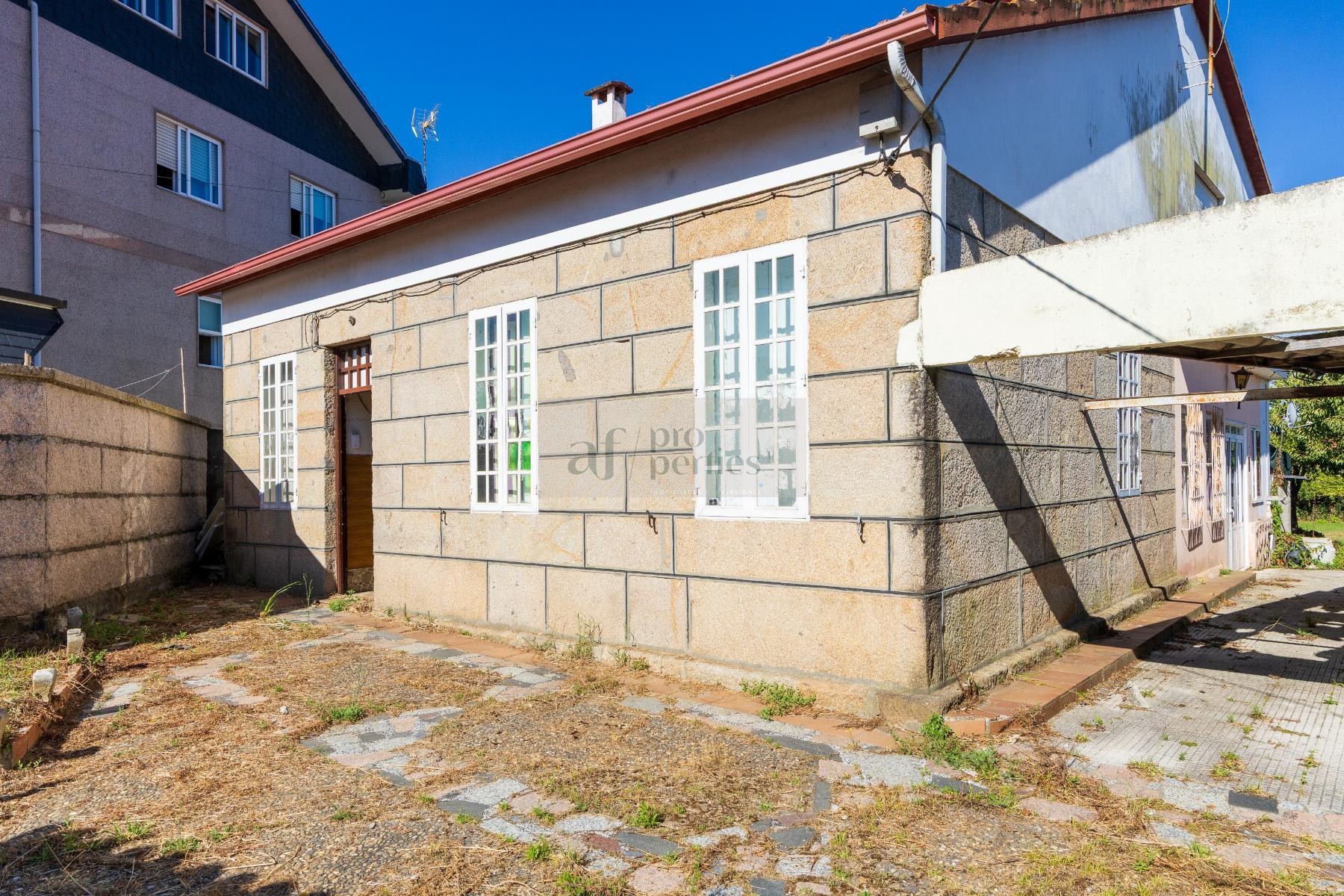 For sale of chalet in Vigo