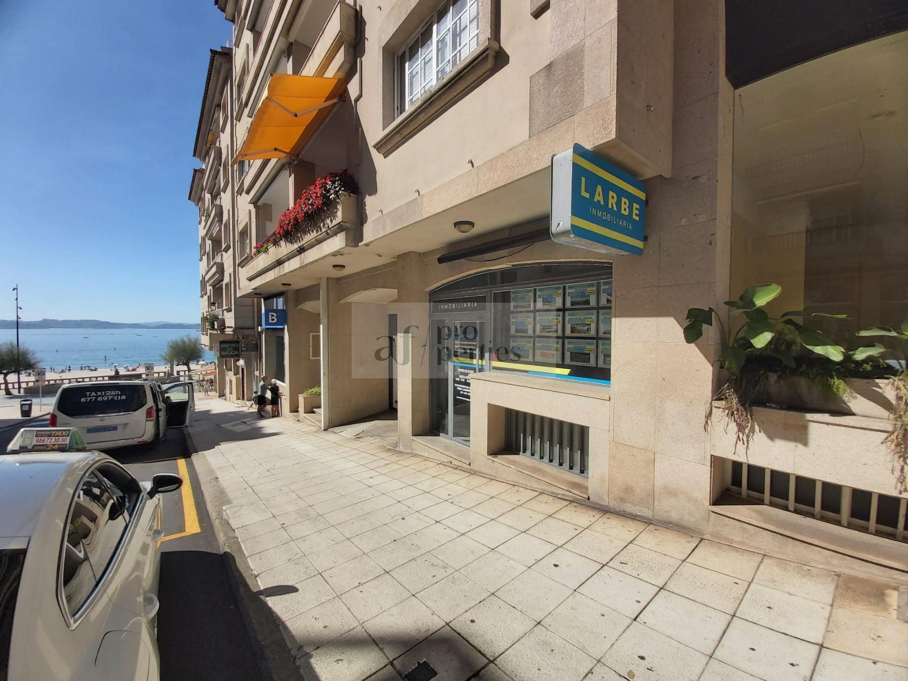 Venta de local en Sanxenxo