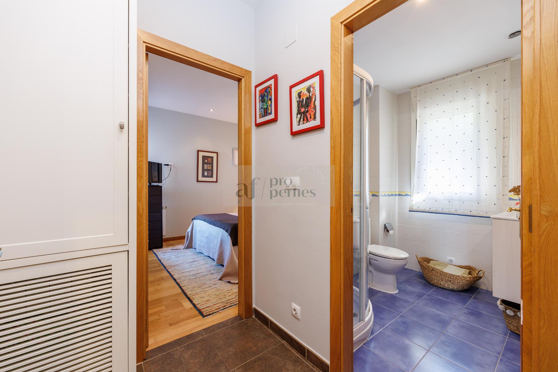Venta de chalet en Oia