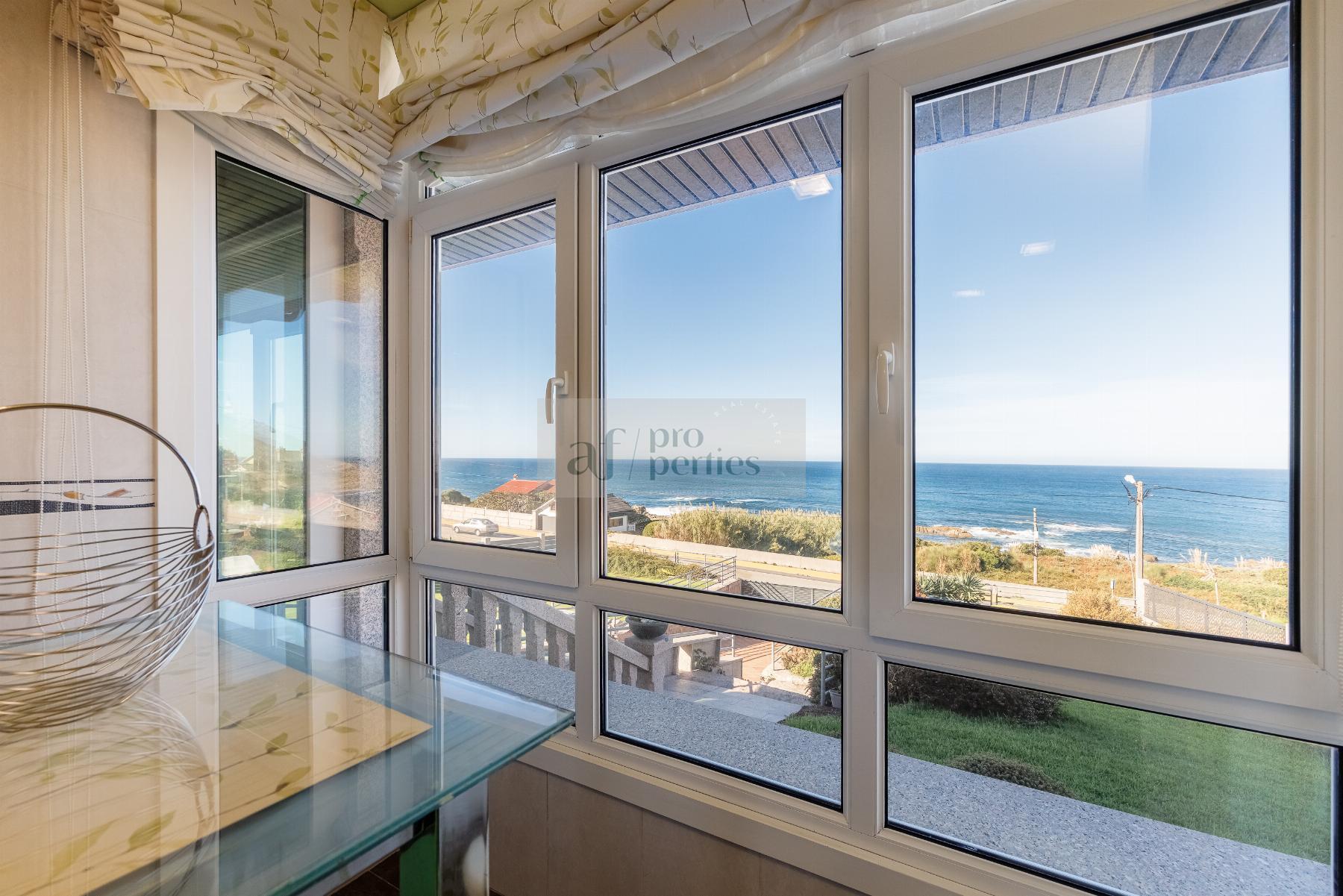 Venta de chalet en Oia
