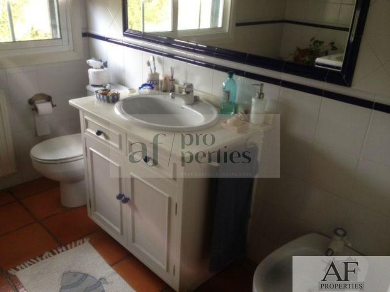 For sale of chalet in Vigo