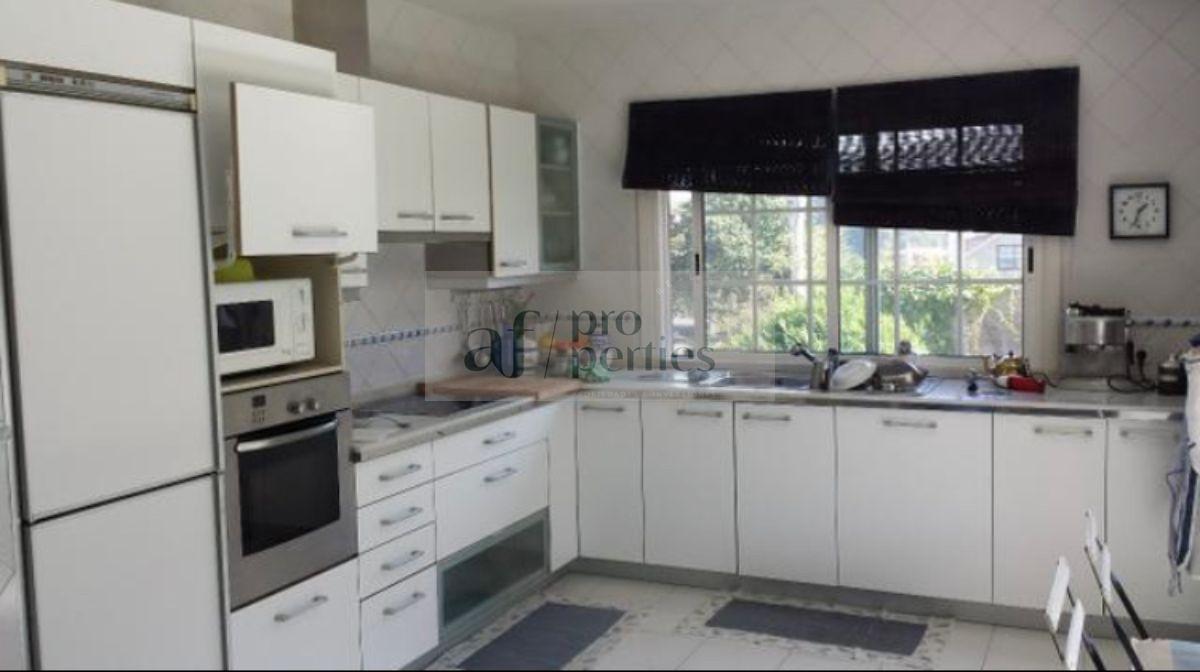 For sale of chalet in Vigo