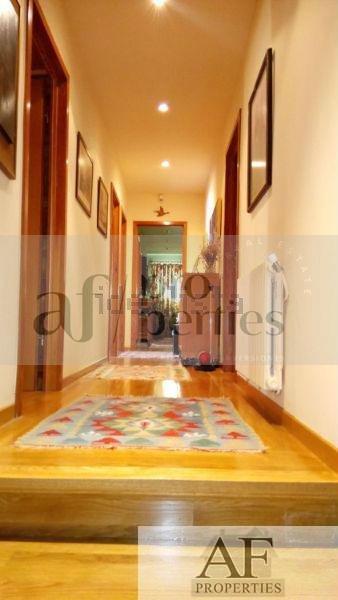 For sale of chalet in Nigrán